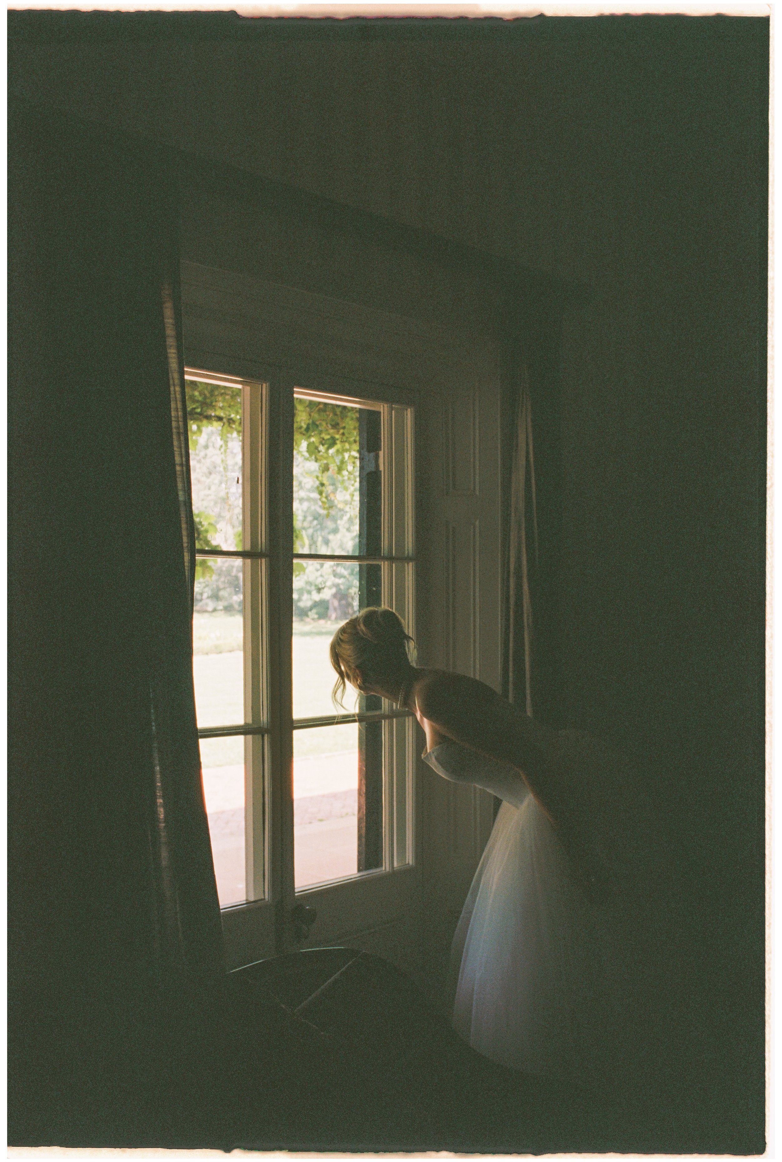 GeorginaJohn_35mmFilm_0181.jpg