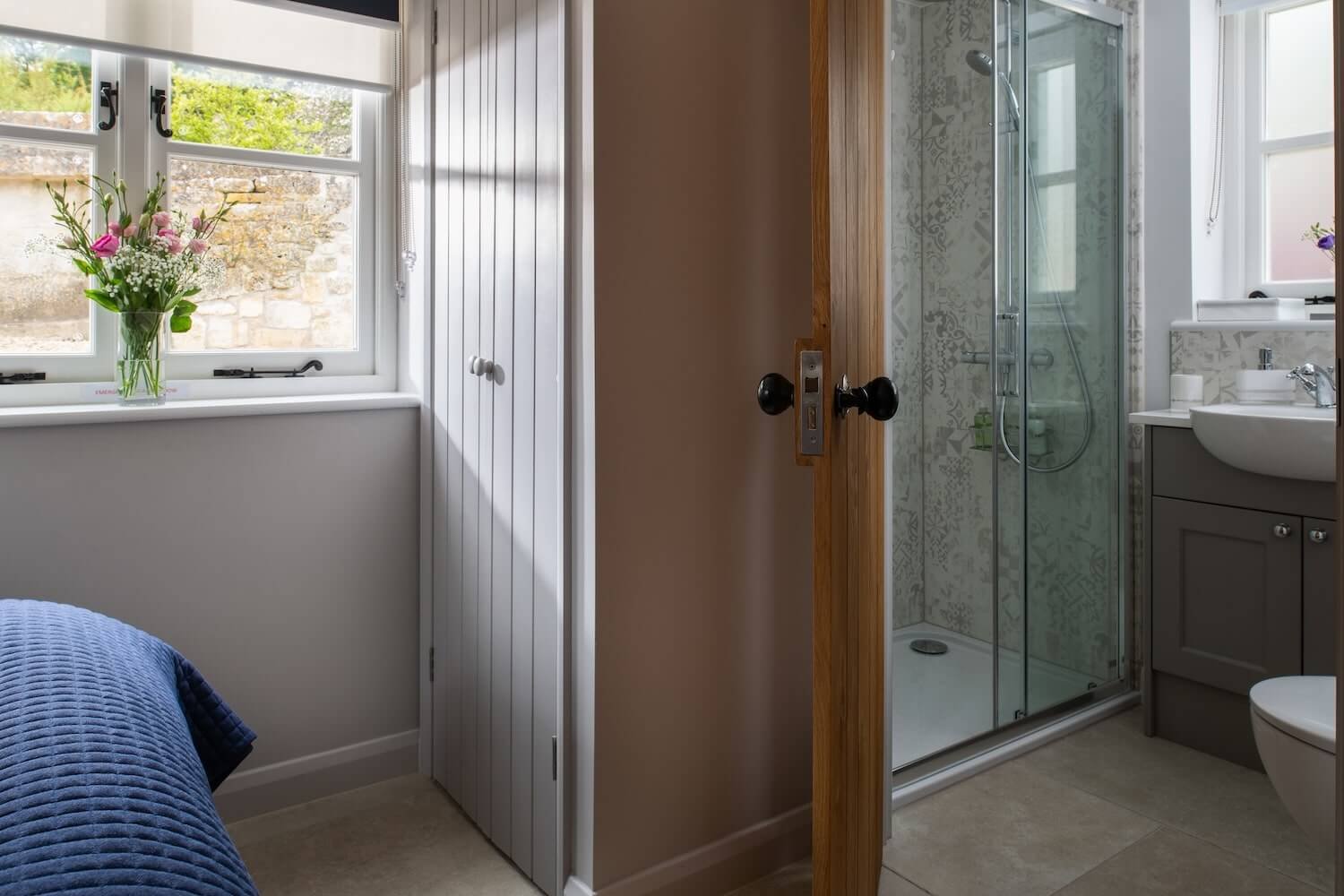 The-Old-Workshop-Monkton-Combe-holiday-cottage-level-access-to-downstairs-ensuite-shower-room.jpg