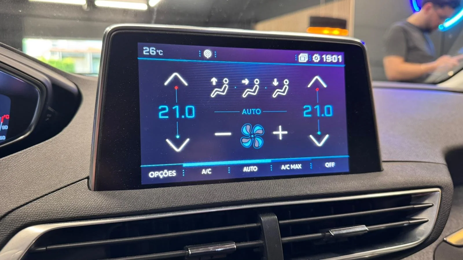 WhatsApp Image 2026-04-21 at 15.02.25 (8).jpeg