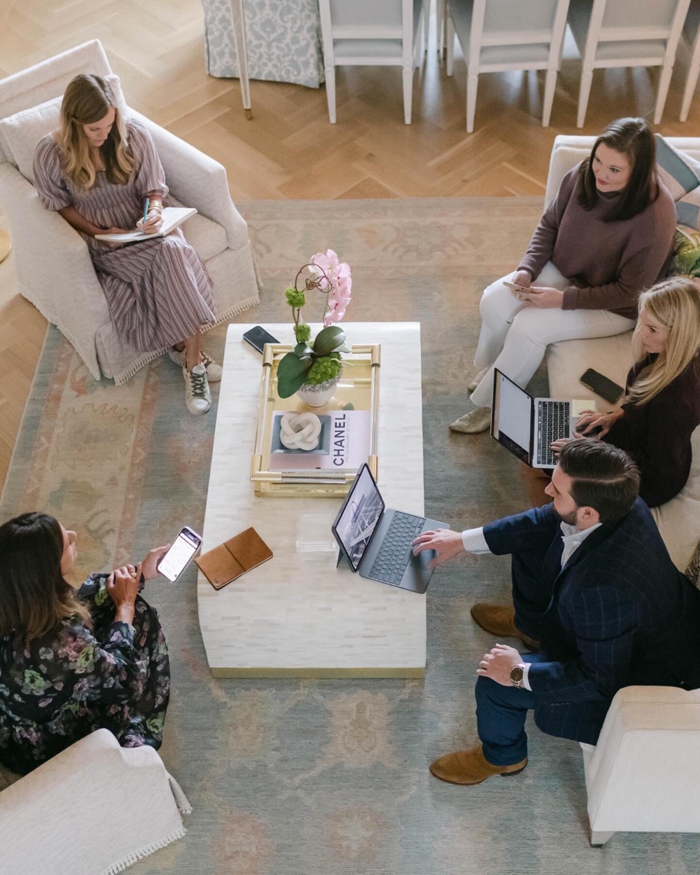 One set up with multiple angles to create variety for each client on this team of talented realtors. 

#personalbrandingphotography #personalbranding #dallasphotographer #dallasbrandphotographer #dallasbrandphotographer #dallasrealtor #dallasluxuryho