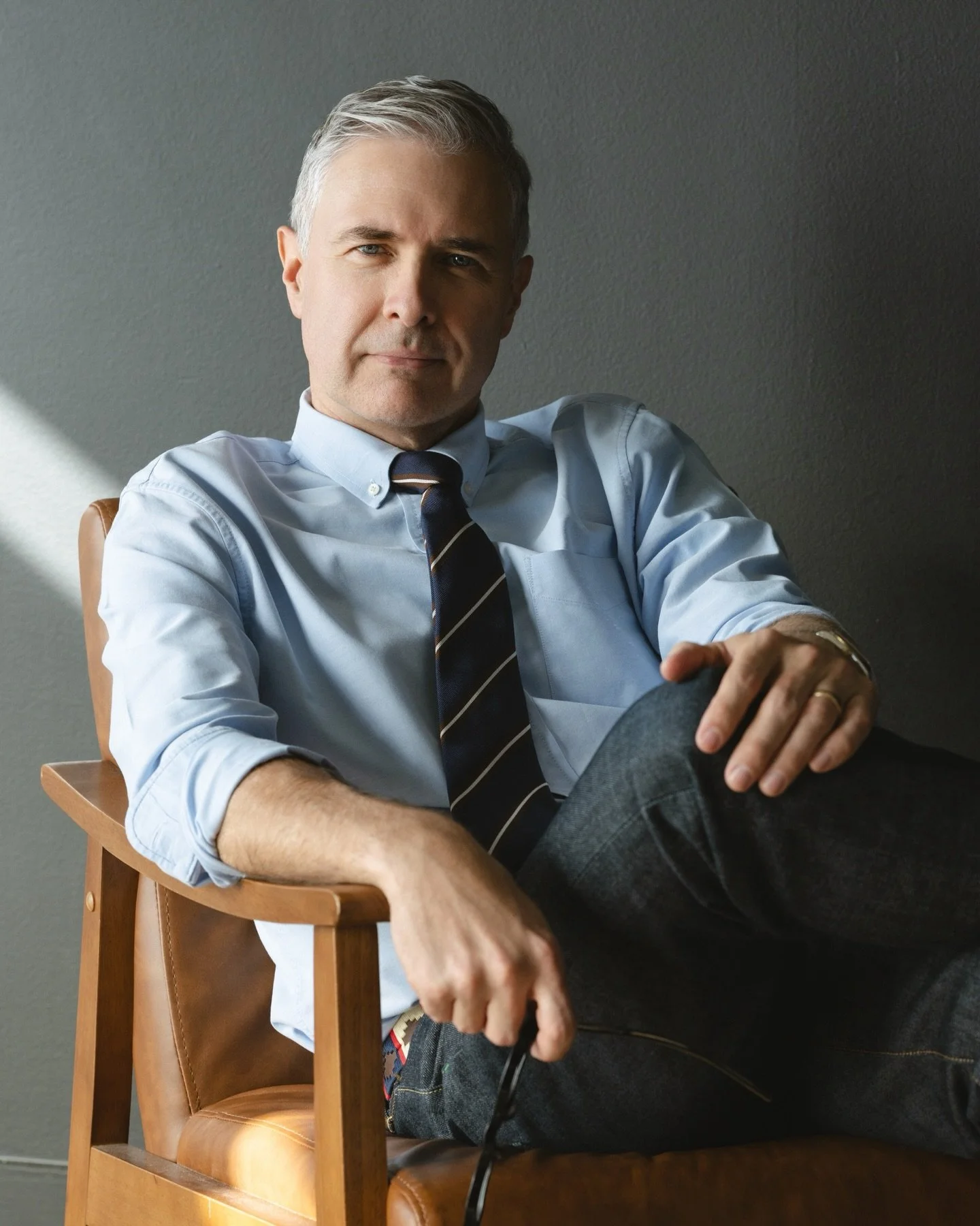 This client&rsquo;s consultancy launch called for headshots that embody confidence, calmness, and a sense of sharpness, all while feeling natural and effortless. No pretentious poses or fake smiles. Just authentic, modern images that showcase his bra