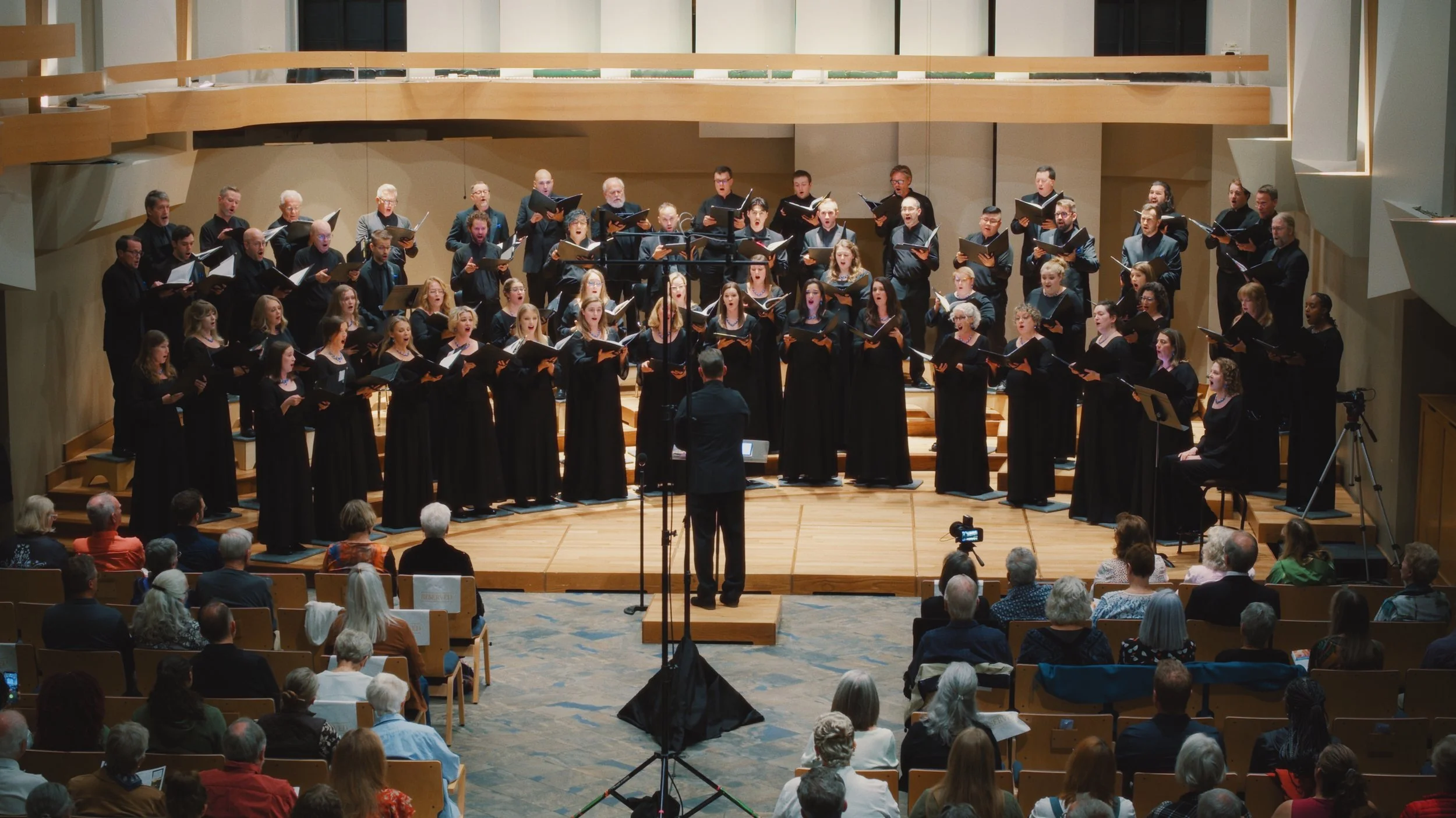 Kantorei choir performing live in Denver