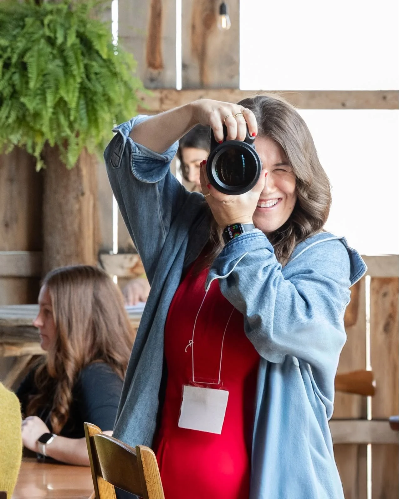 📸 YOU&rsquo;RE GETTING A HEADSHOT 📸

And it's not a selfie! 

Not to be dramatic, but this might be your sign to finally retire that cropped wedding photo / 2018 selfie / &ldquo;I&rsquo;ll update it eventually&rdquo; profile pic.

Every Homegrown a