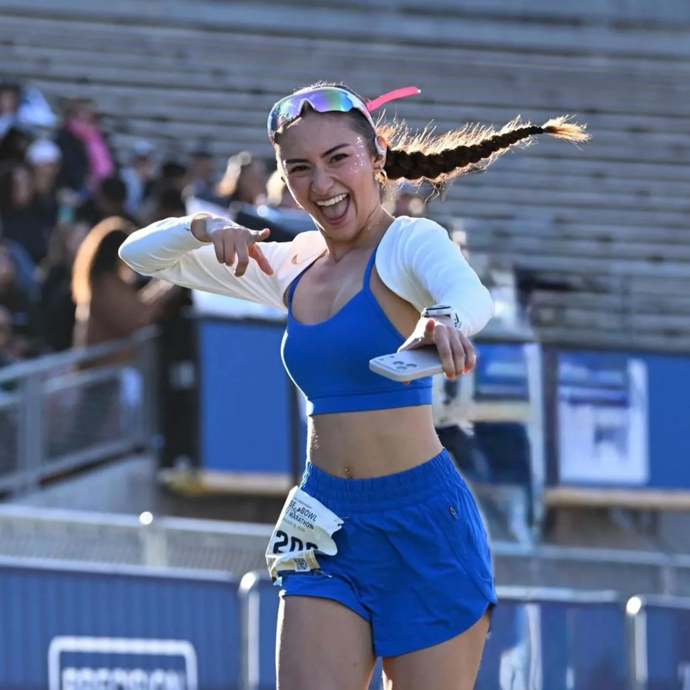 Ariana is excited to run the Malibu Moves half marathon with all the runners