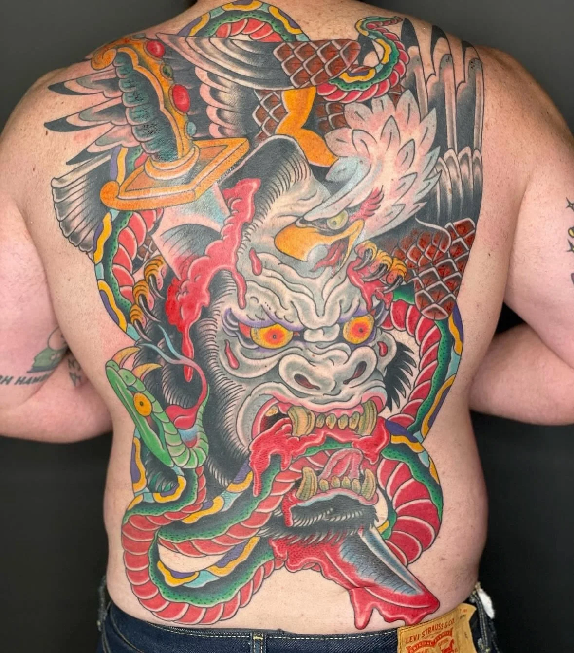 ⚠️WARNING⚠️ Cool tattoo alert! Another force of a backpiece by @scsylvia 
Scott will be tattooing and selling machines at both the @tattoos_and_blues and the @slctattooexpo 
To book in with him at @blackhearttattoo 
☎️ 415-431-2100
📧 bhtattoosf@gmai