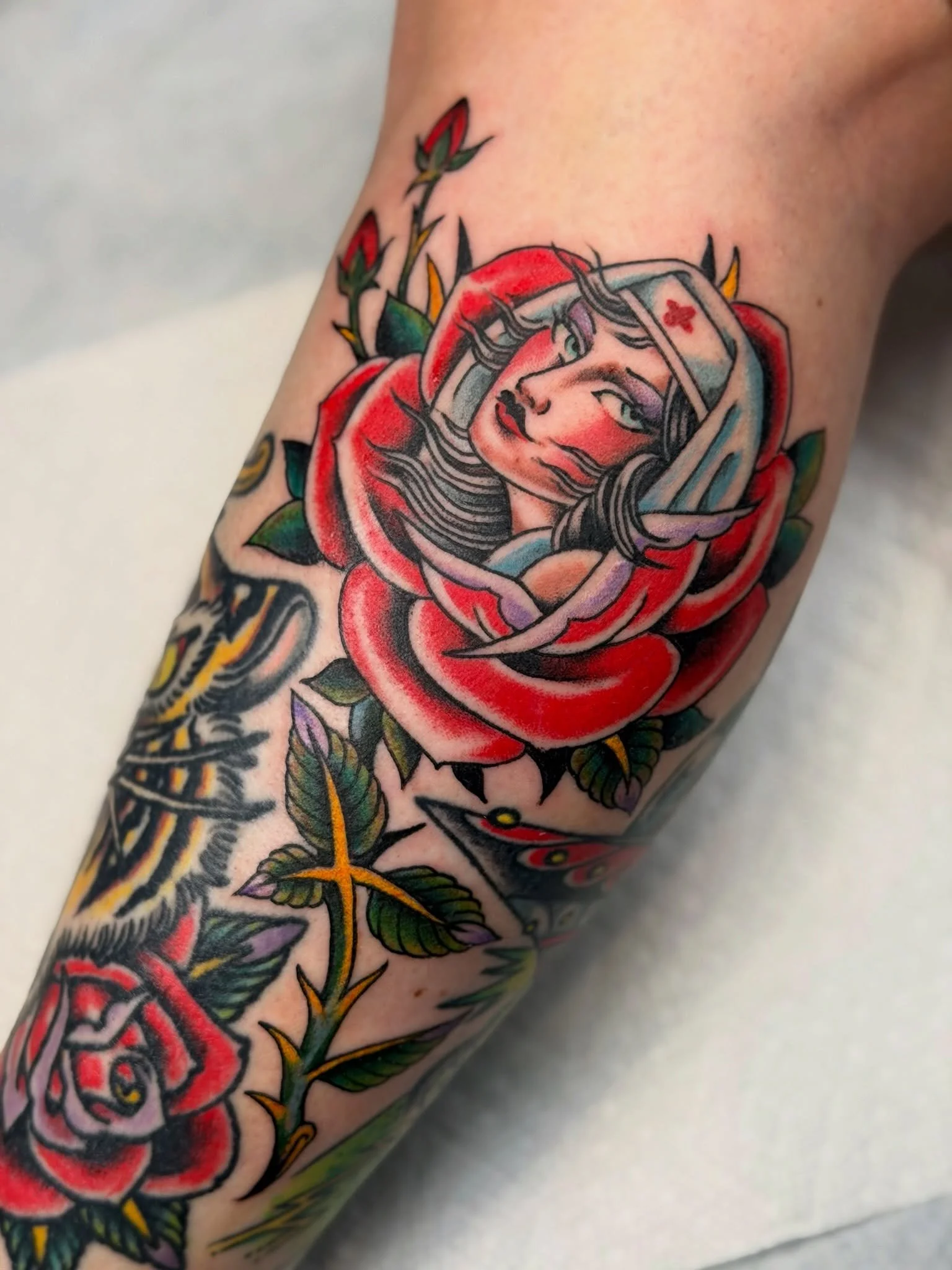 Babe alert! RONML by @moses_saarni_tattoo 

Black Heart Tattoo, Mission District, SF

Moses in the shop Friday - Monday and works by appointments and walk-ins. 

Link in bio to book to book with Moses!