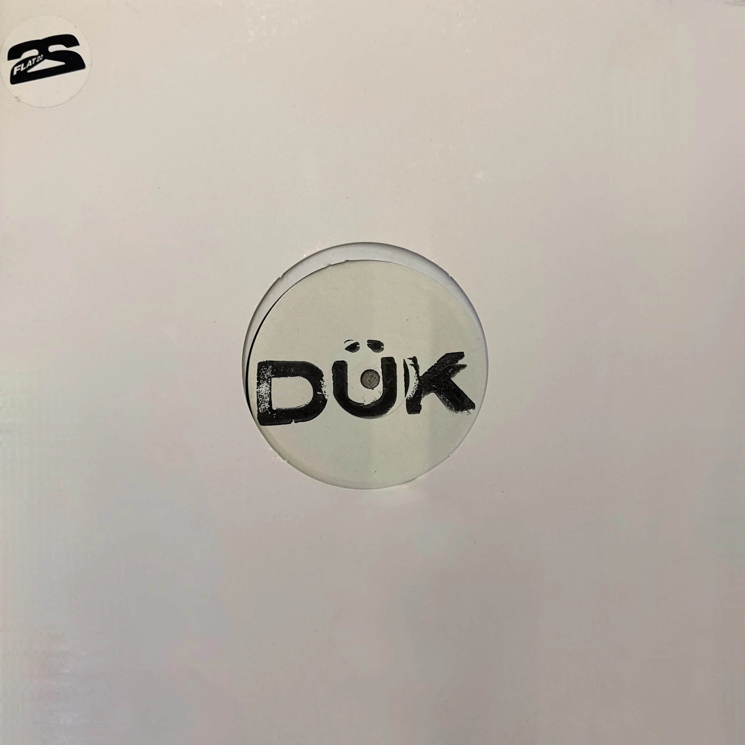DÜK - FLAT001