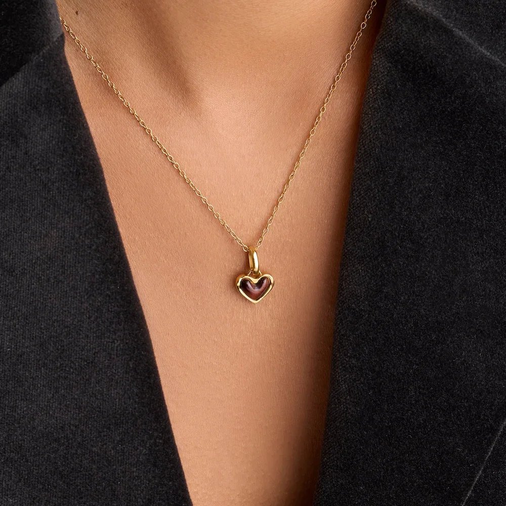 Chocolate_Brown_Heart_Necklace_Gold_DETAIL.jpg.webp