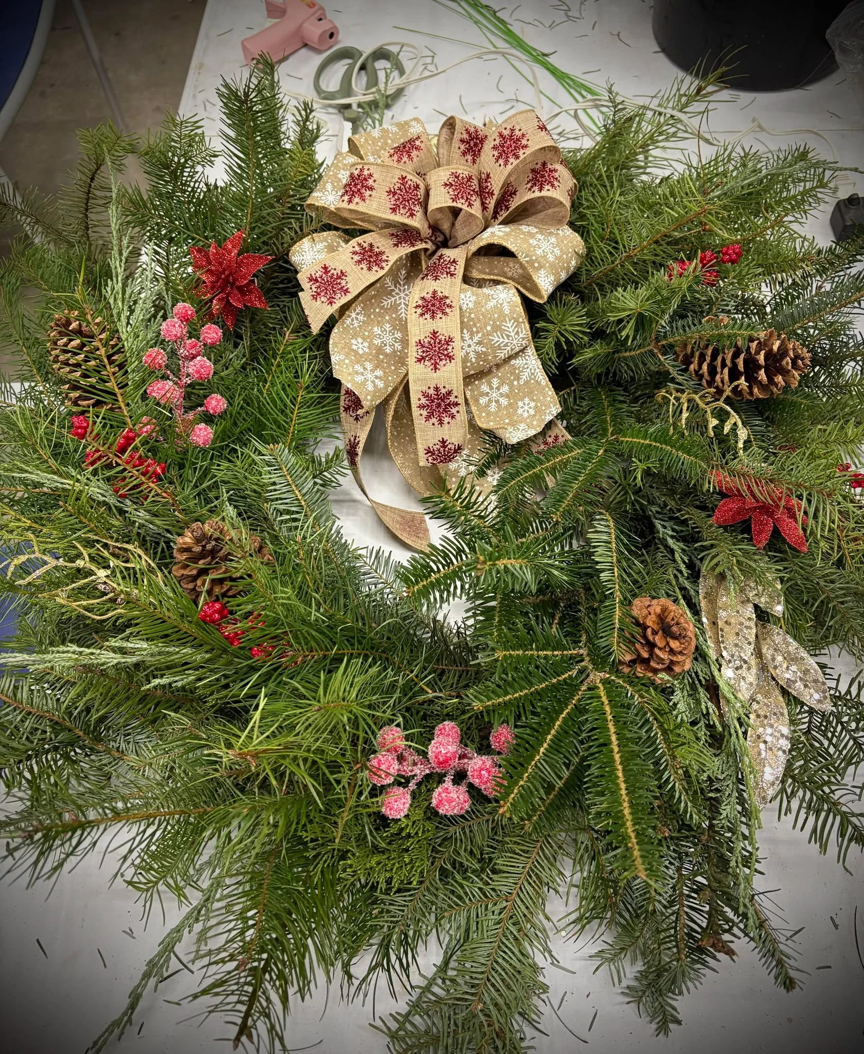 Holiday Greenery Wreath Class