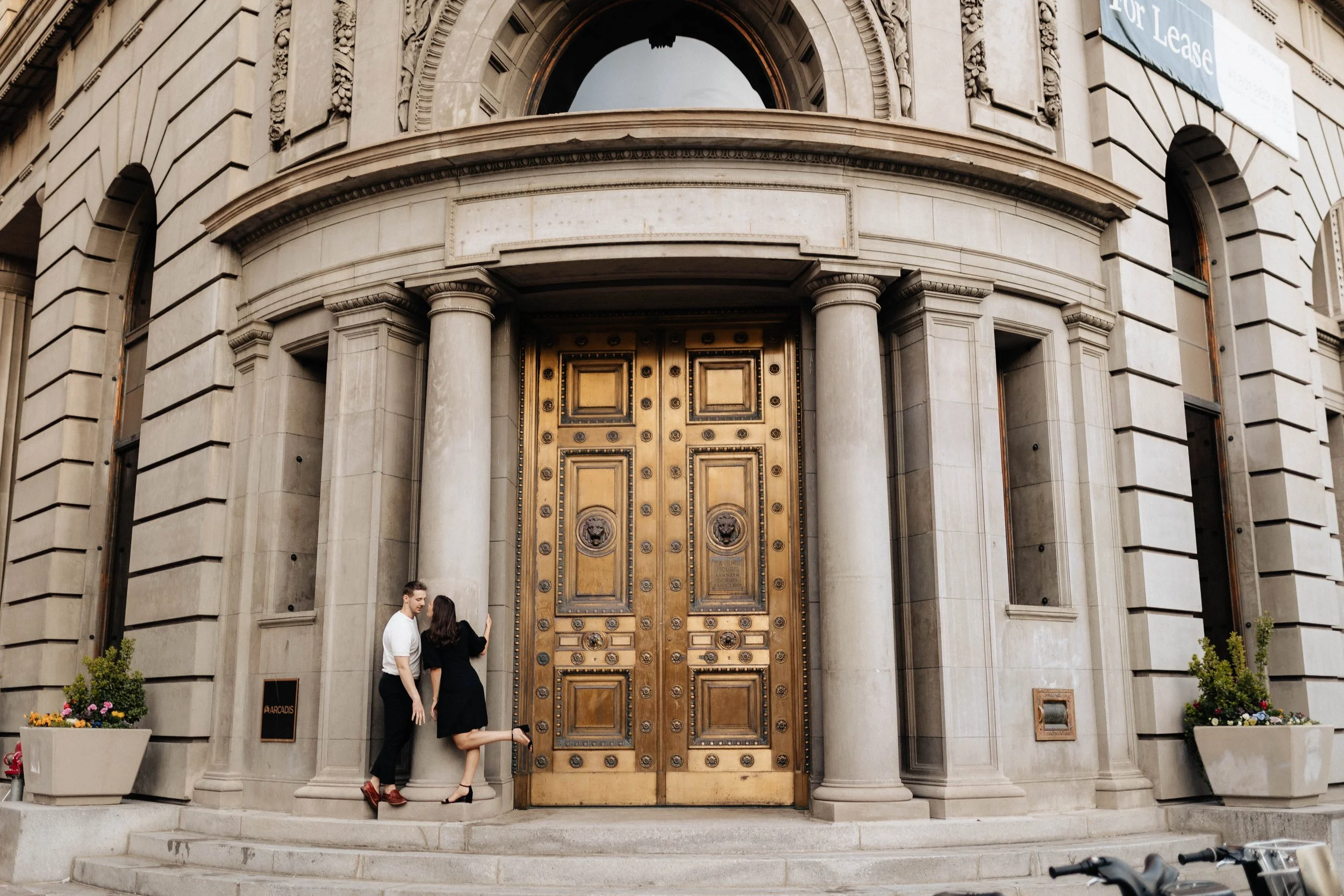 jennaandconnor-exchangeplace-lizegeephotography (128 of 250).jpg
