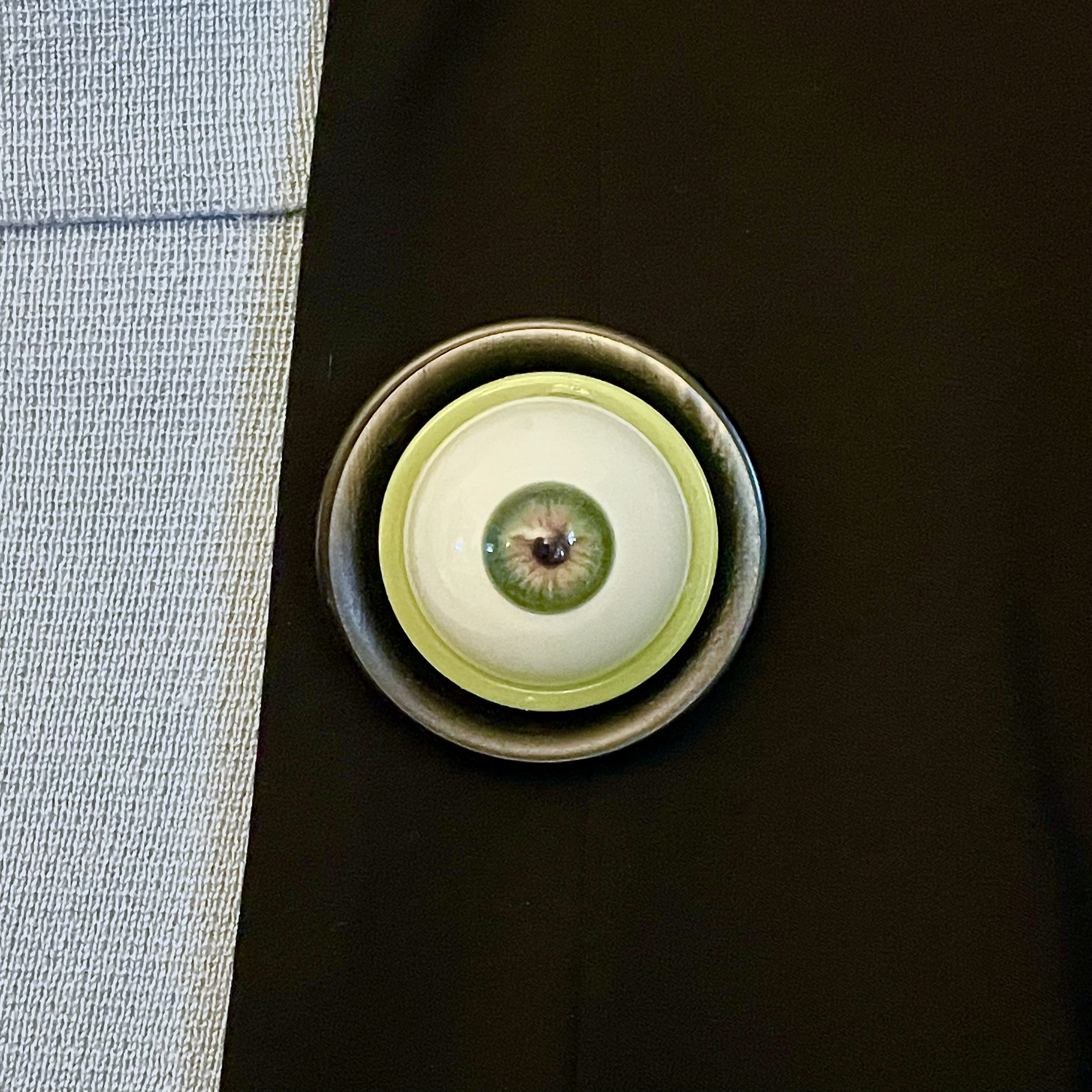 spirit brooch 9