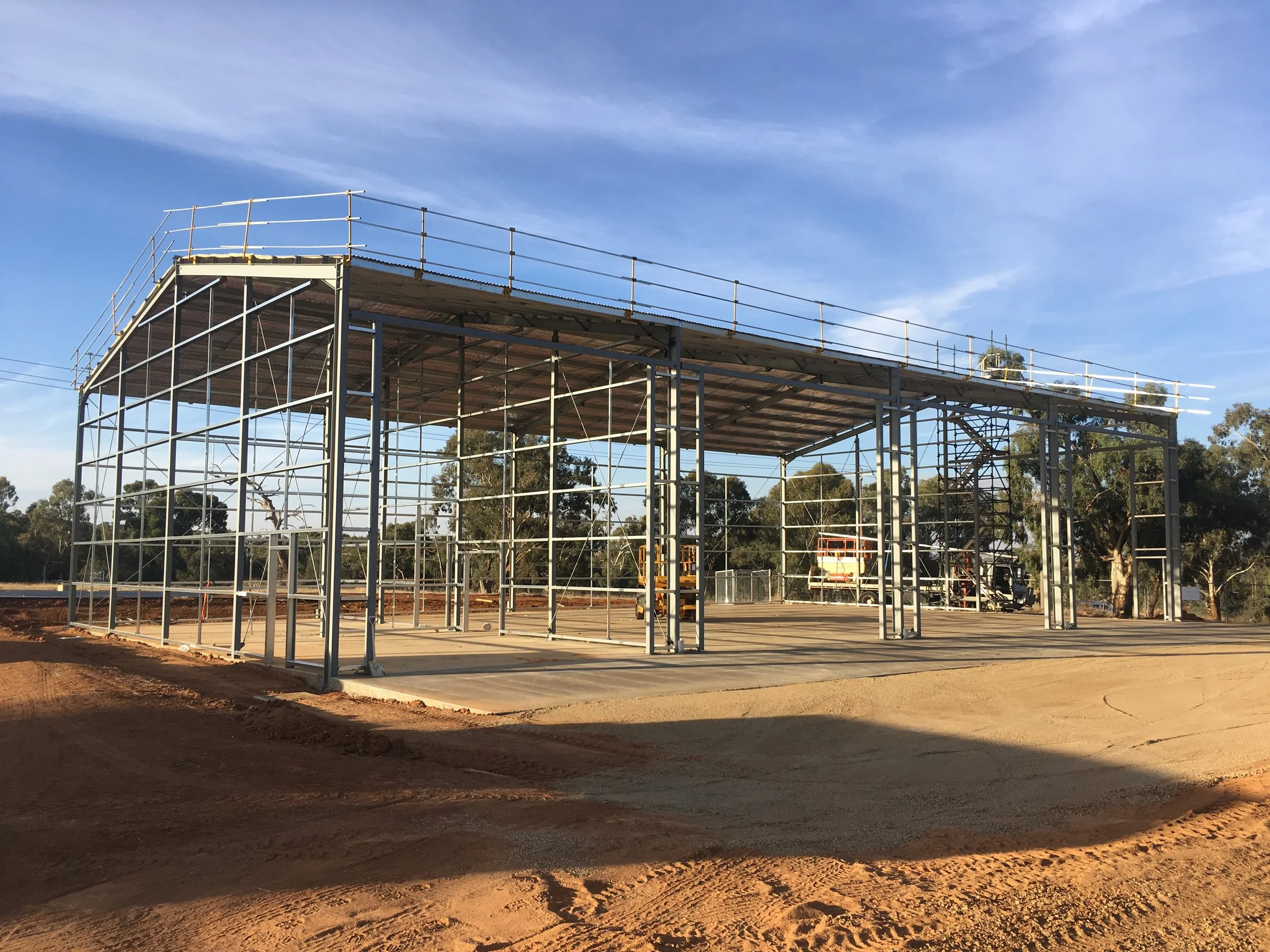 Construction of machinery shed for CSU.JPG