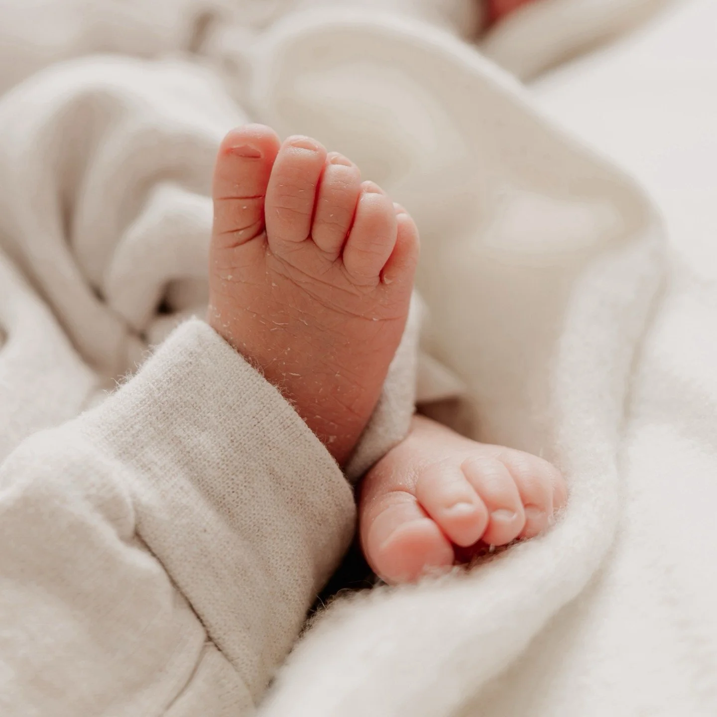 𝐋𝐢𝐭𝐭𝐥𝐞 𝐟𝐞𝐞𝐭 👣 

𝗐𝗁𝖾𝗋𝖾 𝗐𝗂𝗅𝗅 𝗅𝗂𝖿𝖾 𝗍𝖺𝗄𝖾 𝗒𝗈𝗎 𝗈𝗇𝖾 𝖽𝖺𝗒?

 #𝚗𝚢𝚏𝚘̈𝚍𝚍𝚏𝚘𝚝𝚘𝚐𝚛𝚊𝚏𝚎𝚛𝚒𝚗𝚐 #𝚕𝚒𝚟𝚜𝚝𝚒𝚕 #𝚋𝚎𝚋𝚒𝚜𝚊𝚛 #𝚋𝚎𝚋𝚒𝚜𝟸0𝟸𝟸 #𝚋𝚎𝚋𝚒𝚜𝟸0𝟸4 #𝚋𝚎𝚋𝚒𝚜𝟸0𝟸𝟺 #𝚋𝚎𝚋𝚒𝚜𝟸0𝟸𝟹 #𝚋𝚎𝚋𝚒𝚜𝟸