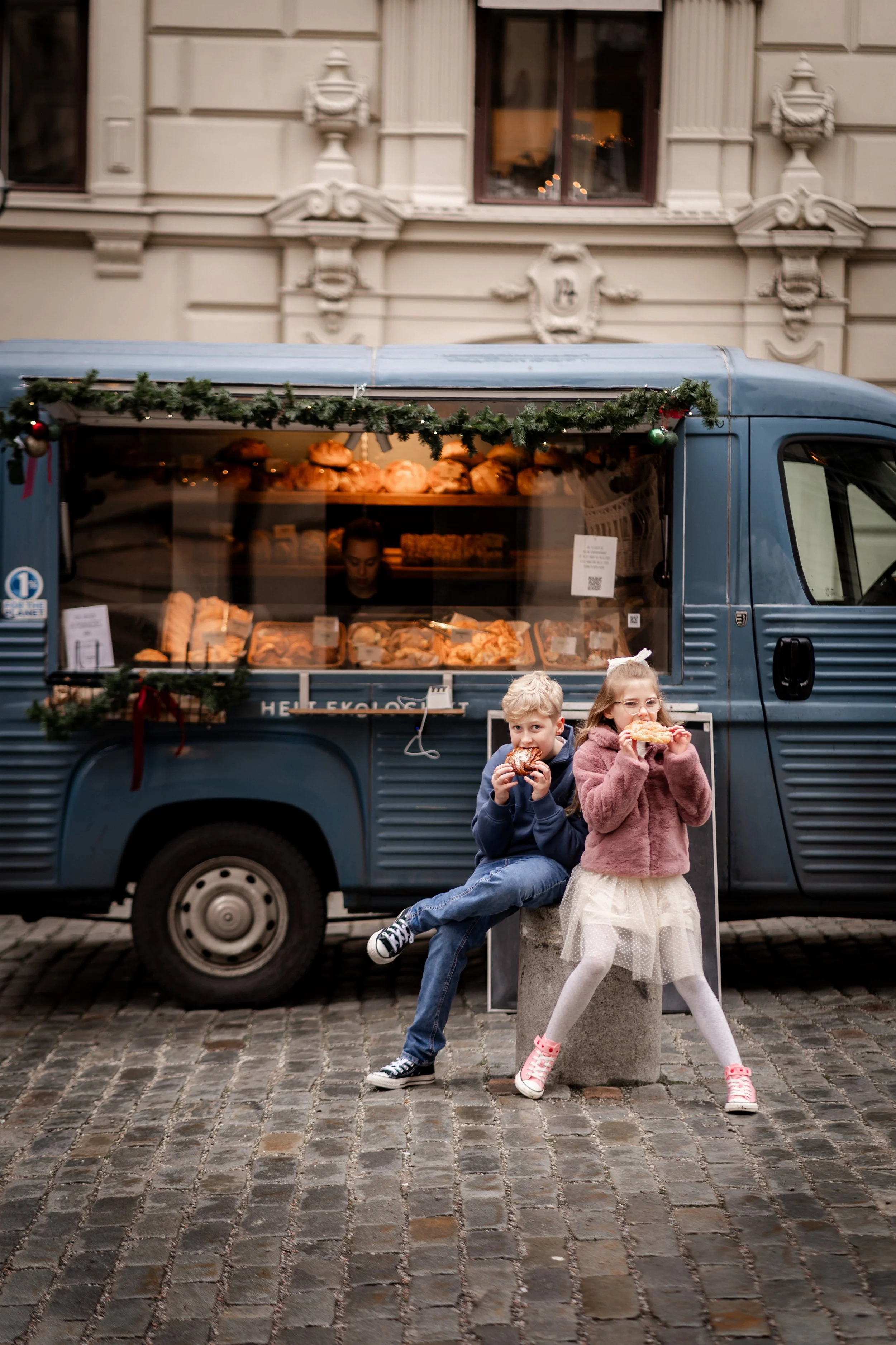 Kimmies Stockholm Family Portrait_Nordic Tales Photography 2025-94.jpg