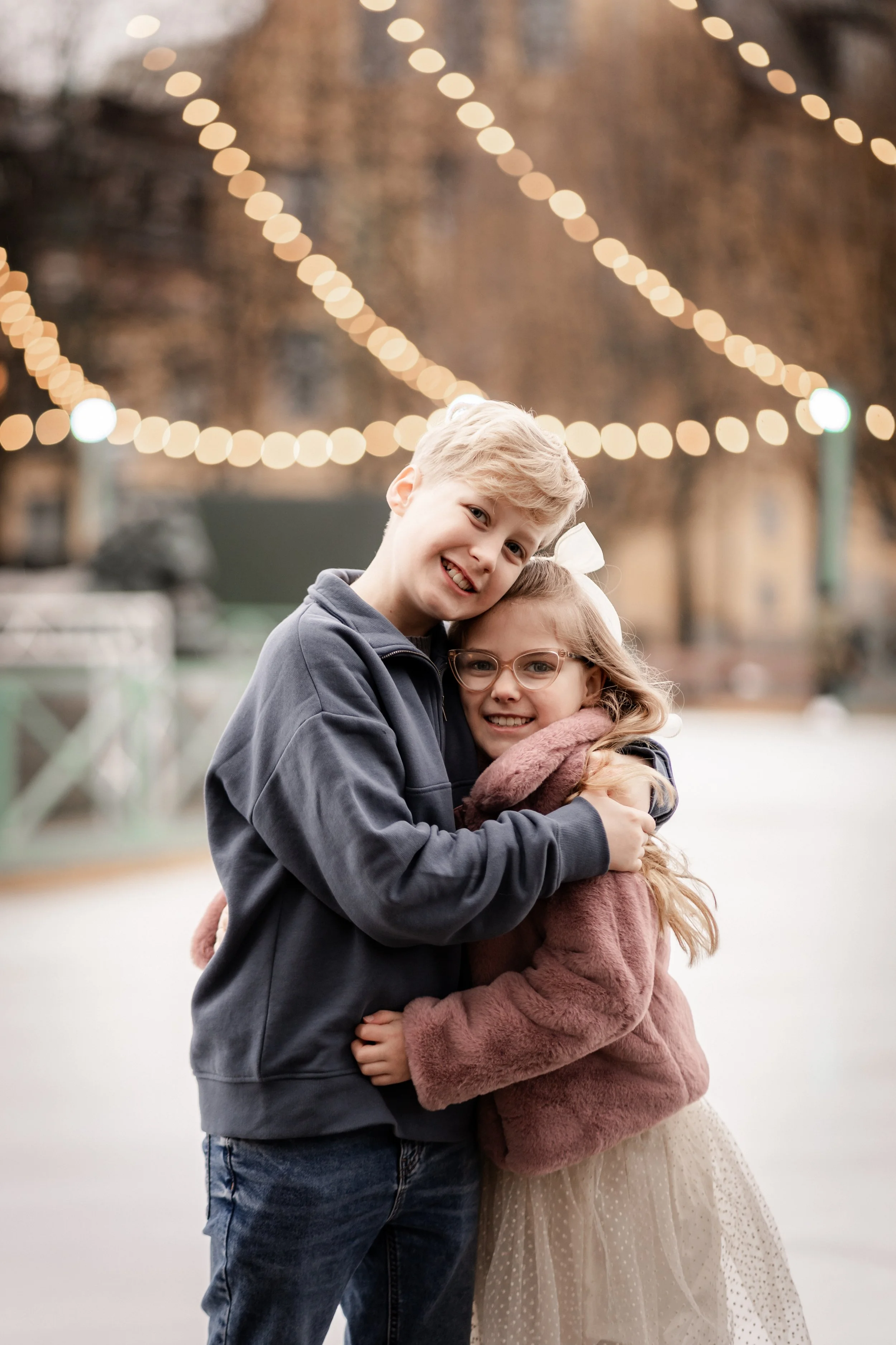 Kimmies Stockholm Family Portrait_Nordic Tales Photography 2025-5.jpg