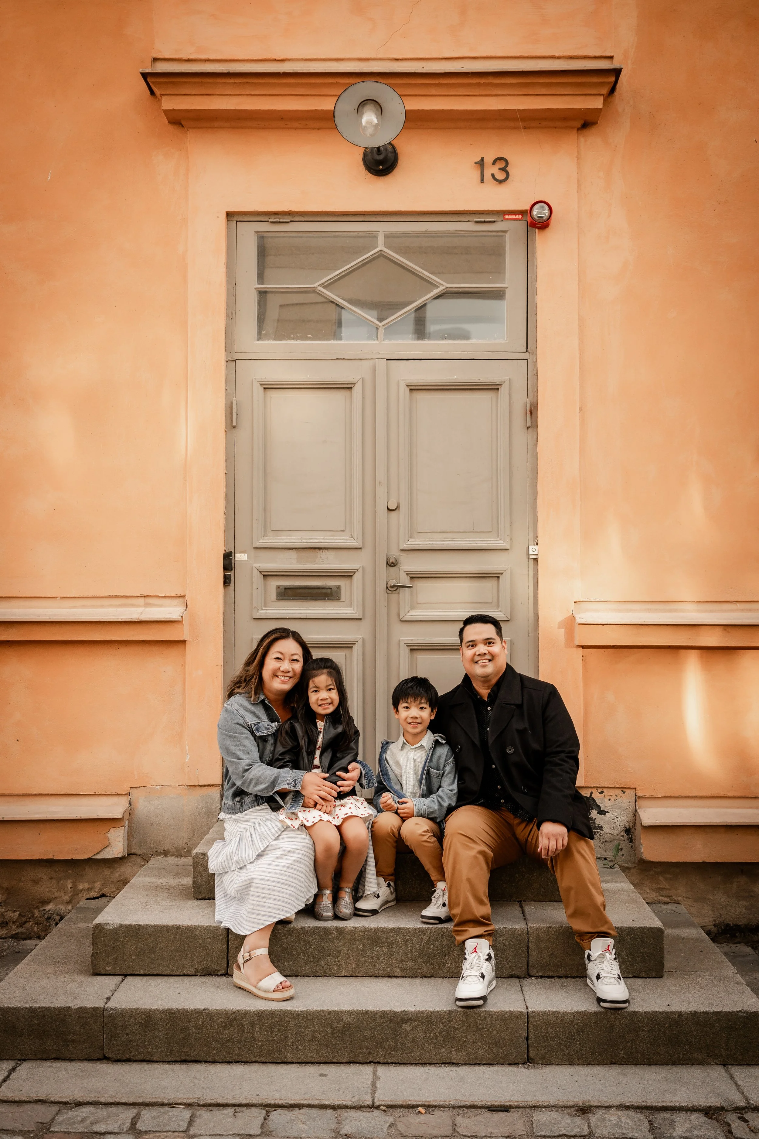 Our Stockholm Family Portrait_Nordic Tales Photography 2025-10.jpg