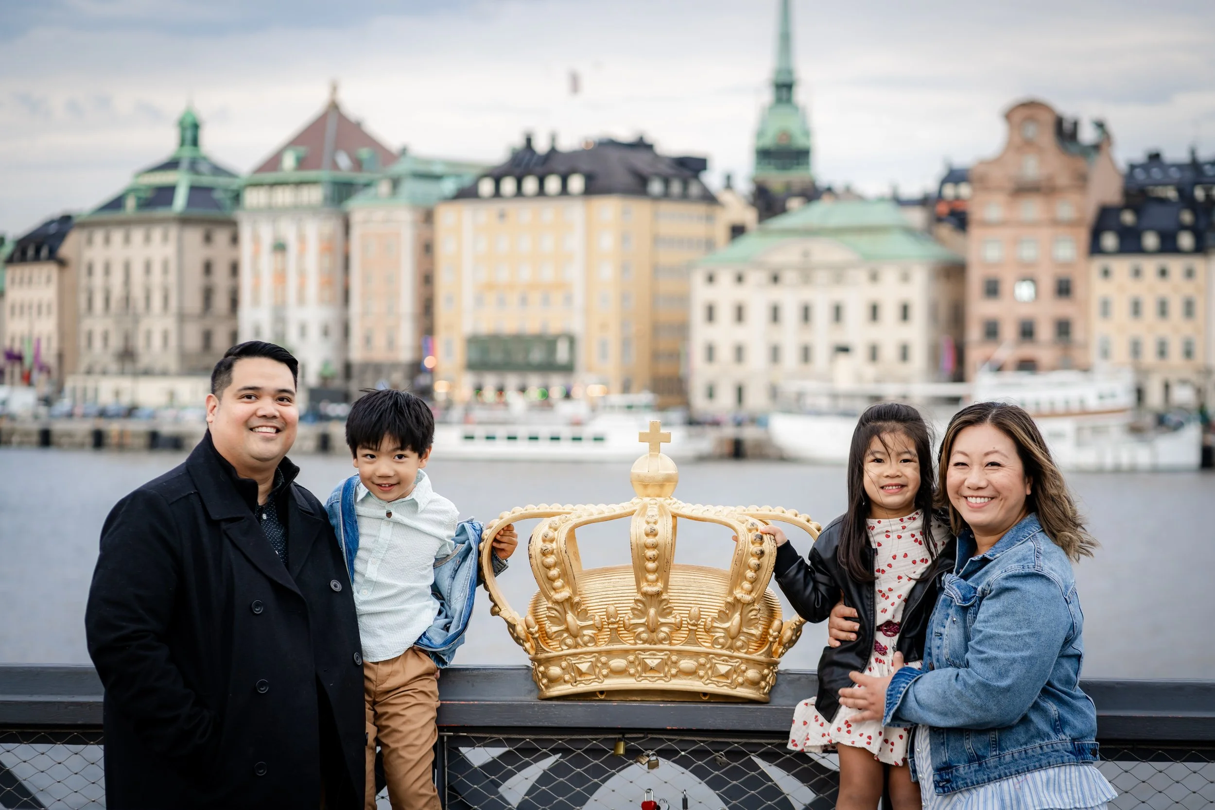 Our Stockholm Family Portrait_Nordic Tales Photography 2025-95.jpg