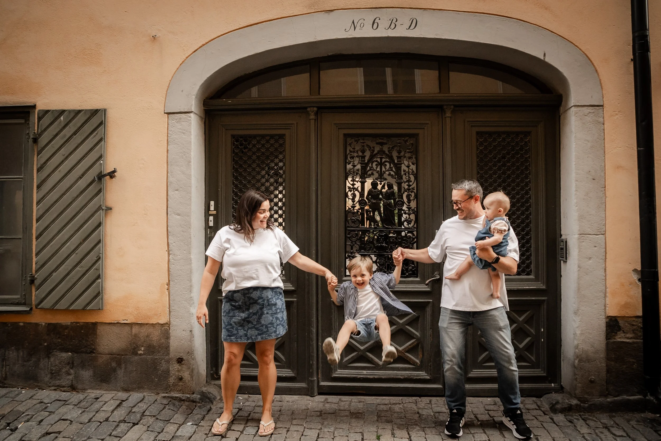 Matilda's Family Portrait_Nordic Tales Photography 2025-2.jpg