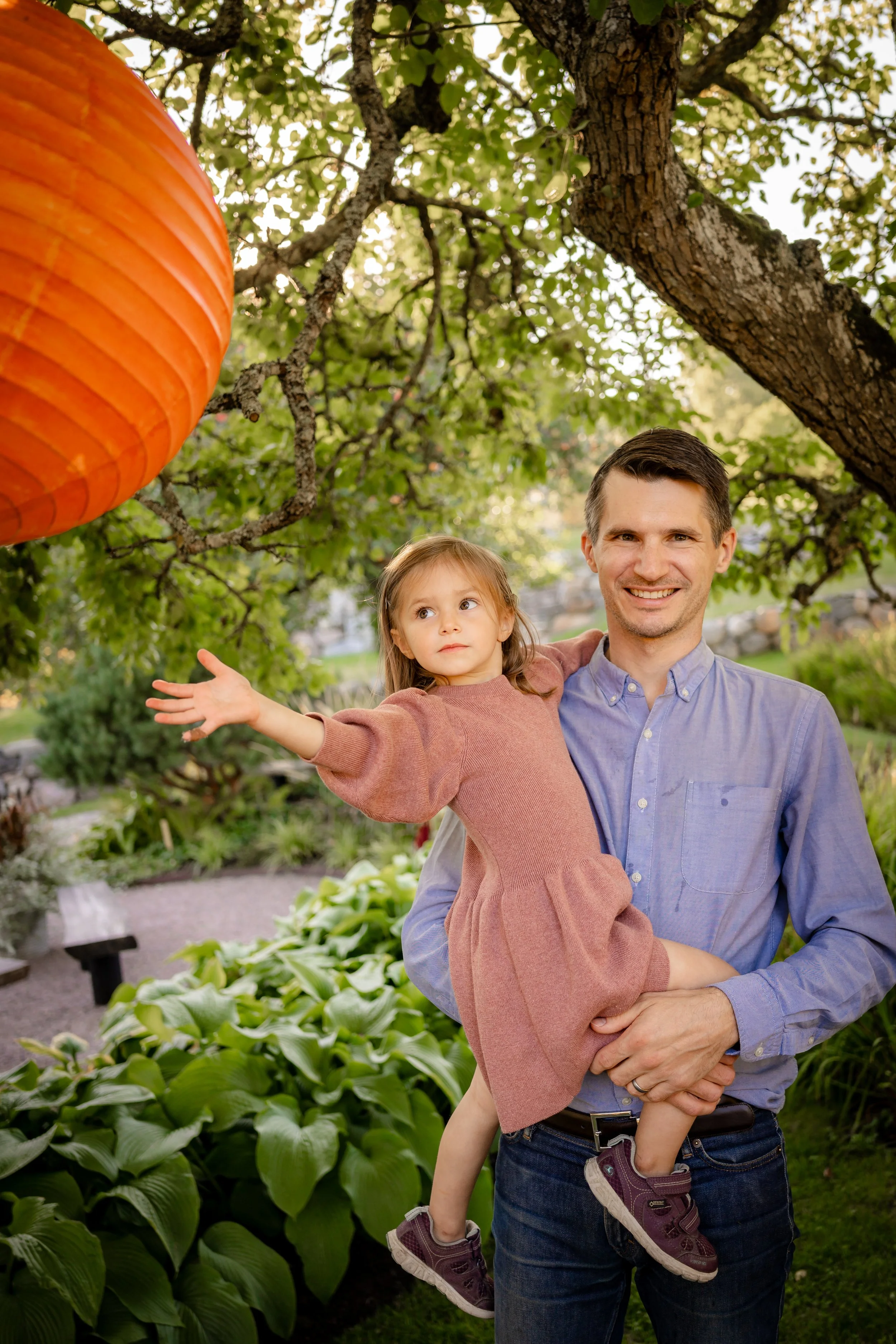 Our 2024 Family Portrait_Nordic Tales Photography 2024-145.jpg