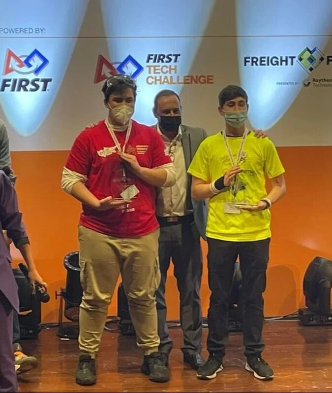 Οι&nbsp;Robotbirds&nbsp;έγραψαν ιστορία και στο&nbsp;FIRST&nbsp;Tech&nbsp;Challenge!</a>