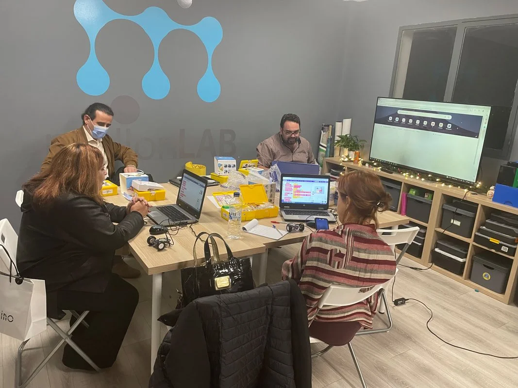 Διοργάνωση δράσεων εκπαιδευτικής ρομποτικής στα πλαίσια του έργου ΒluAct TN Second Wave
