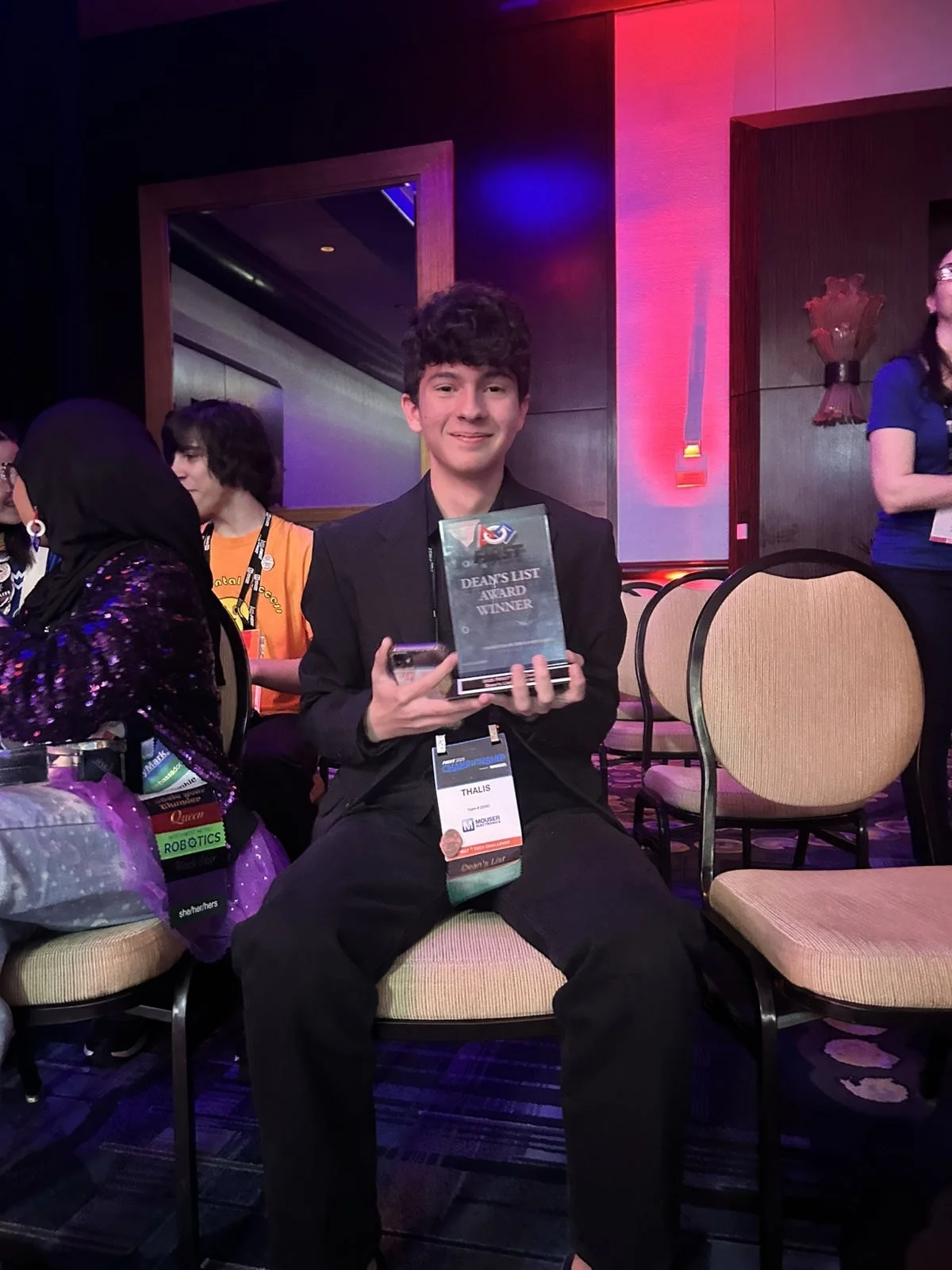 Ιστορική Διάκριση για την Ελλάδα: Ο Θαλής Κατσιμίχας Βραβεύεται με το Dean’s List Award 2025 στο FIRST Championship