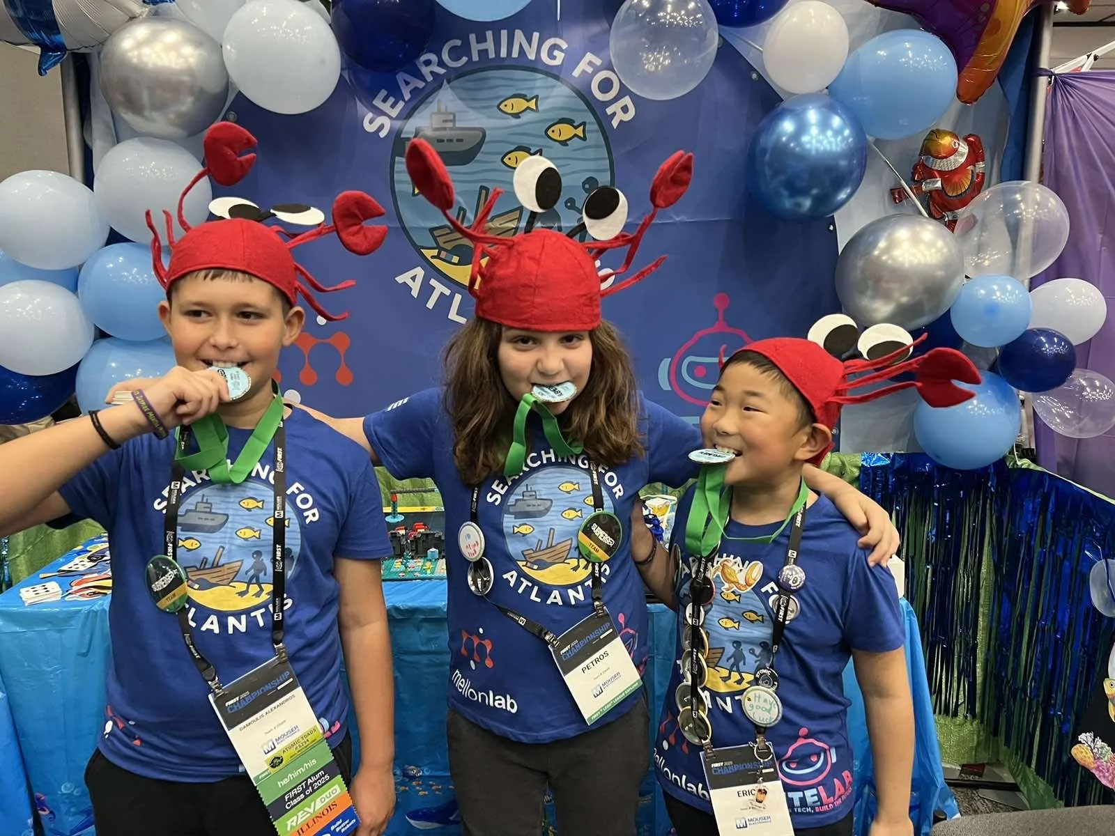 Μια αποστολή γεμάτη φαντασία, τεχνολογία και ελληνική καρδιά: “Searching for Atlantis” στο Παγκόσμιο Πρωτάθλημα FIRST LEGO League Explore 2025!