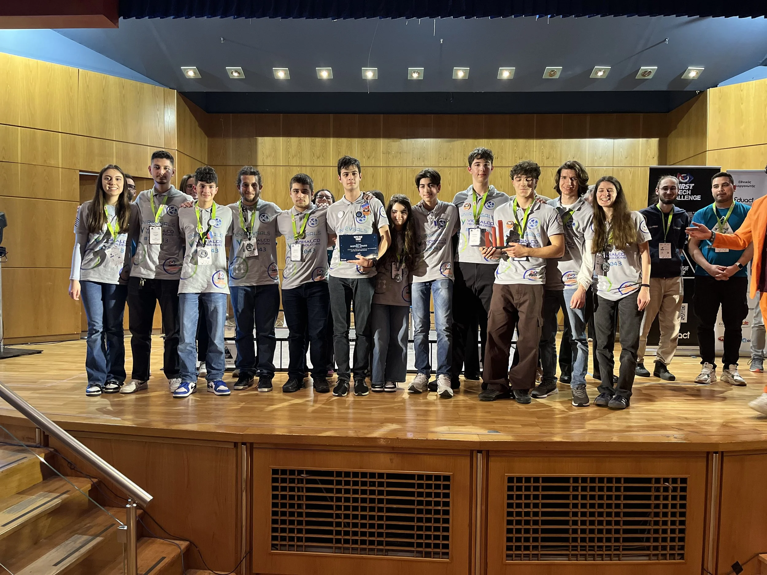 Απονομή Inspire Award στην UniREVsals VIOHALCO TECHNOLOGIES στο Πανελλήνιο Πρωτάθλημα FIRST Tech Challenge Ελλάδας 2025