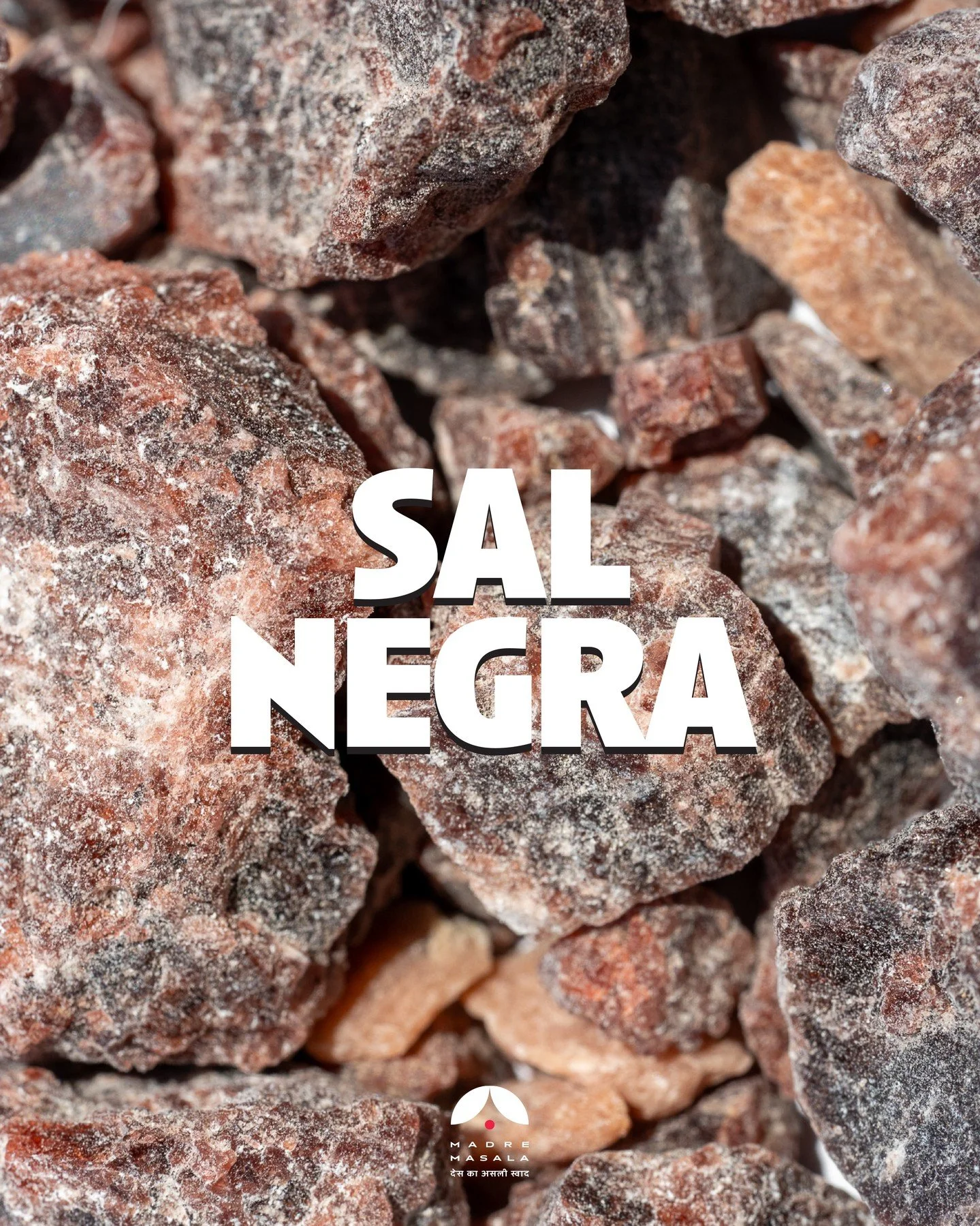 🖤✨ Kala Namak: La Sal Negra de la India que Cura y Sazona ✨🖤

M&aacute;s que un condimento, la sal negra (kala namak) es un tesoro mineral que ha sido parte de la cocina y la medicina ayurv&eacute;dica durante siglos. Su sabor es intenso, sulfuroso