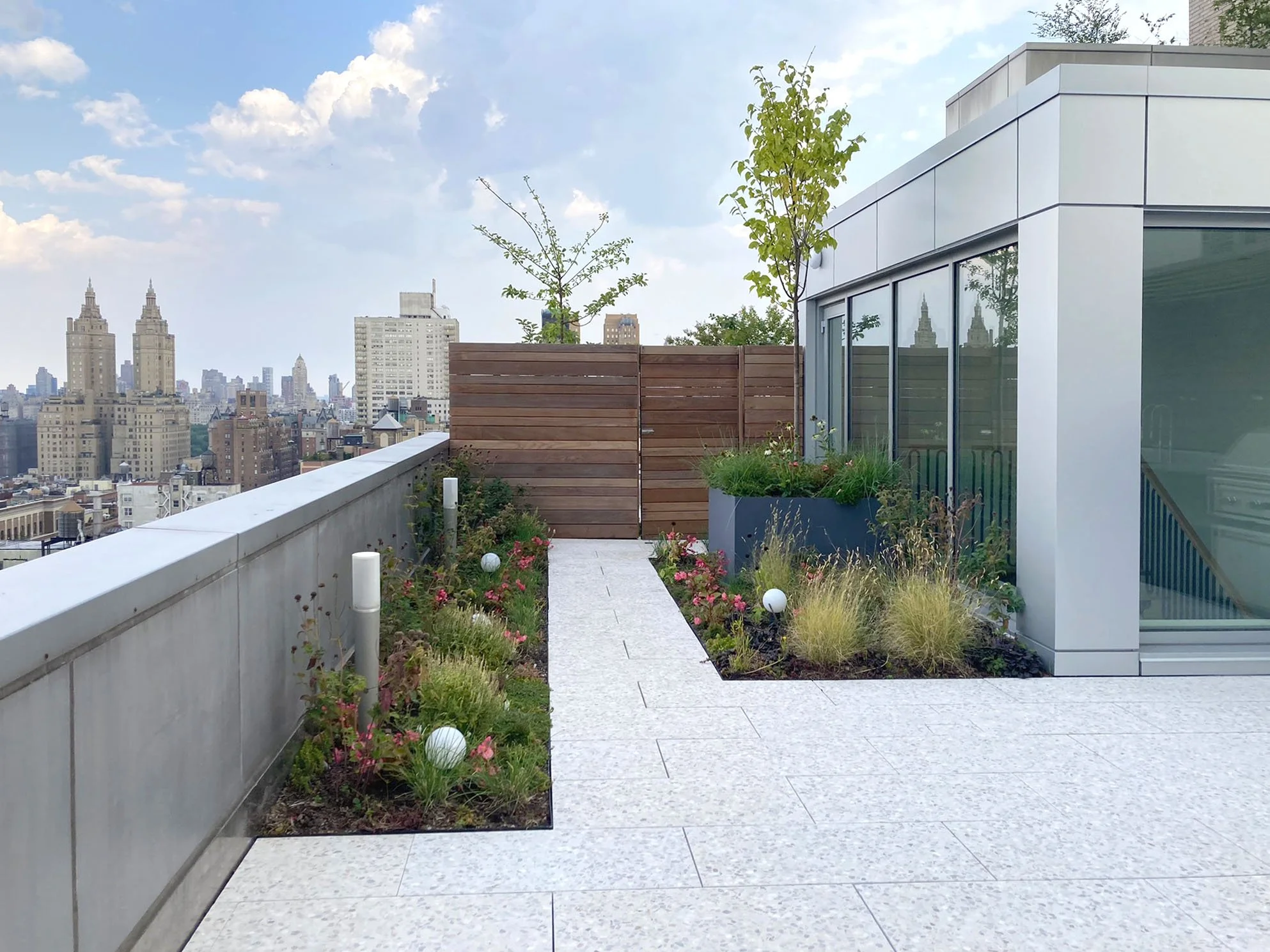 Private rooftop garden design and installation in NYC