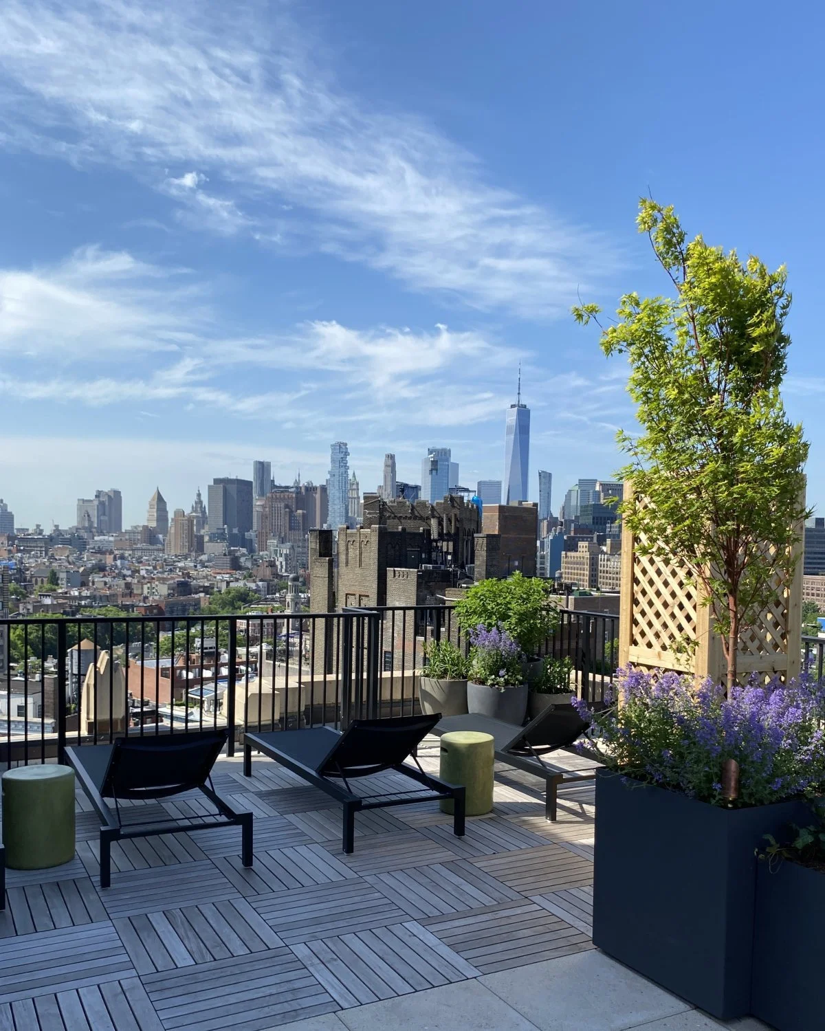 private-rooftop-garden-design-wood-tiles-deck-lounging-japanese-maple(1).JPG
