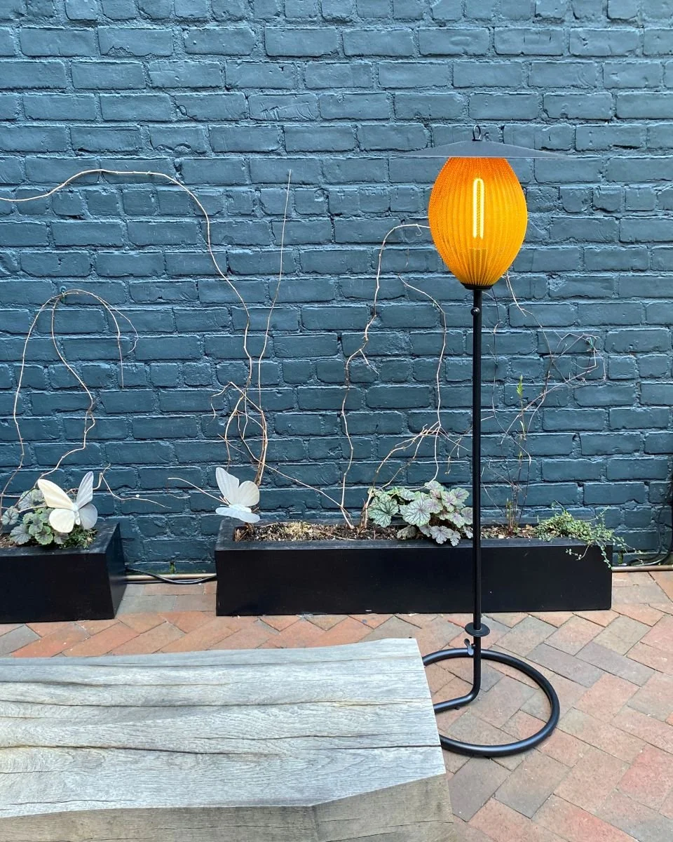 Modern landscape lighting