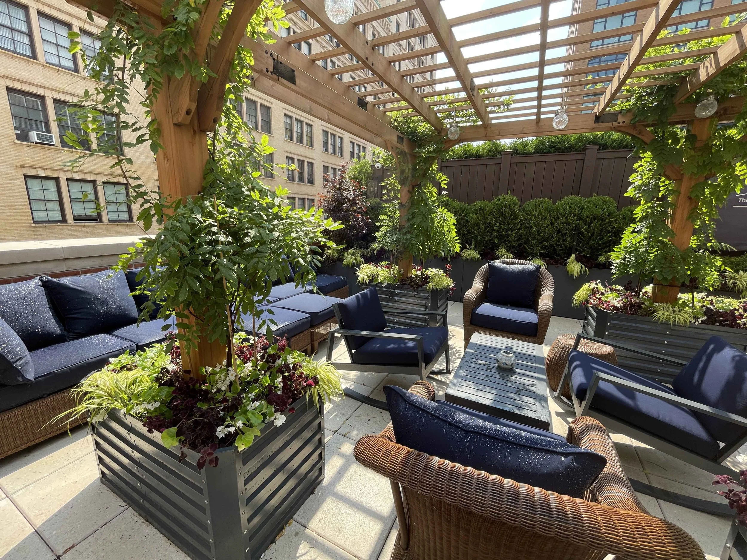 TOWN & GARDENS - Elevating Landscape Design in NYC