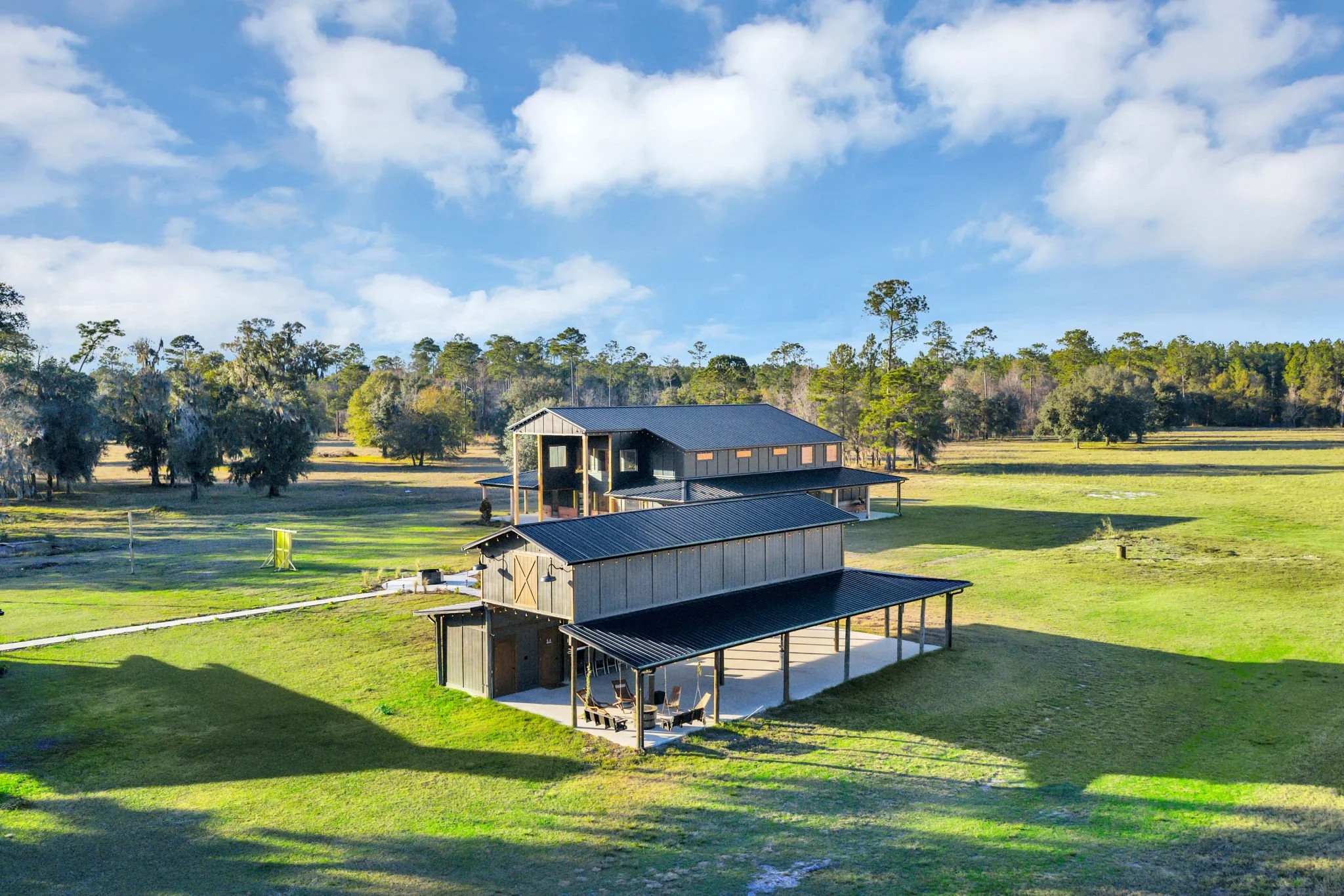 58-web-or-mls-12460 NE 216th Pl__053.jpg