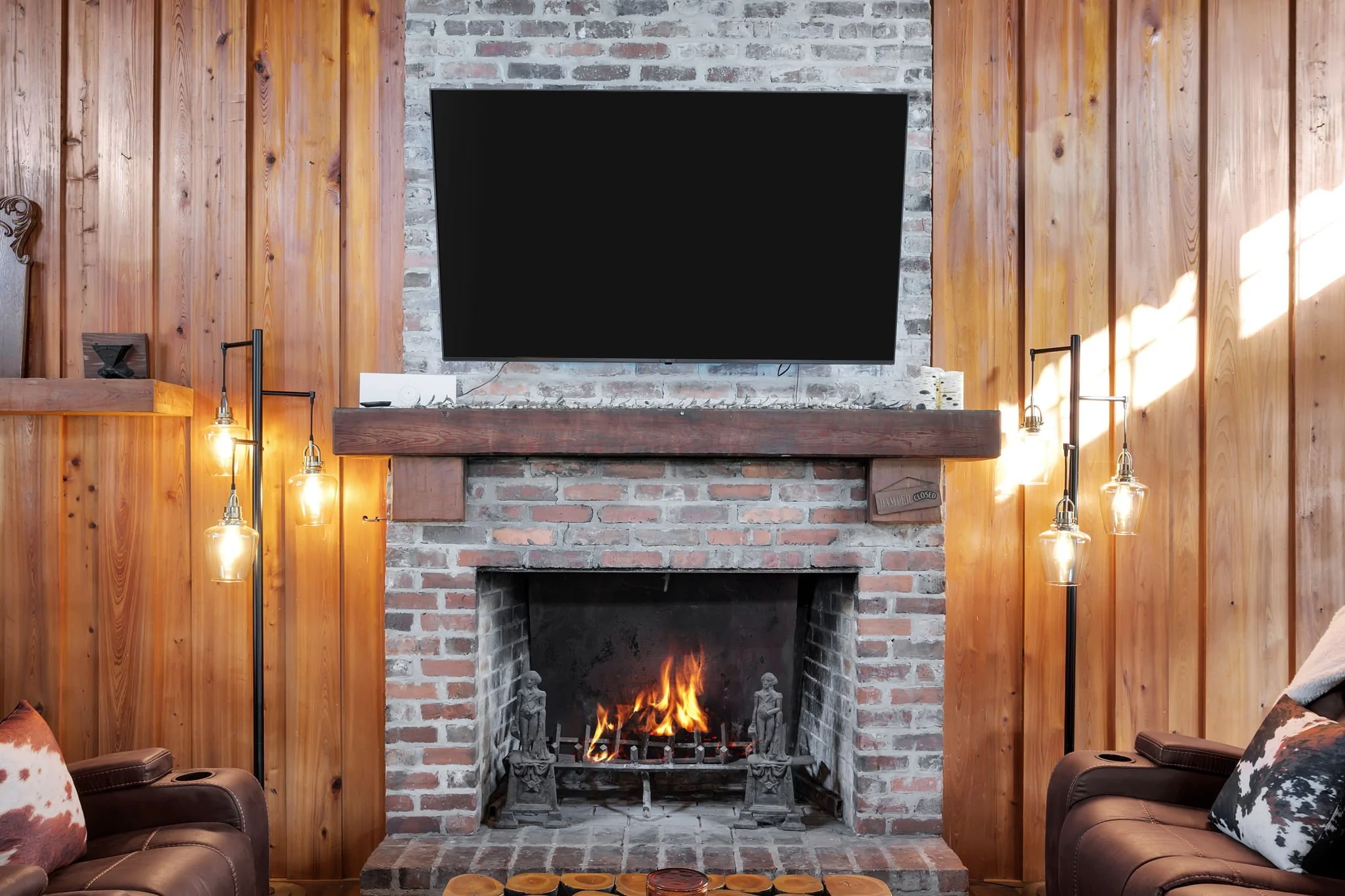 14-web-or-mls-12460 NE 216th Pl__013.jpg