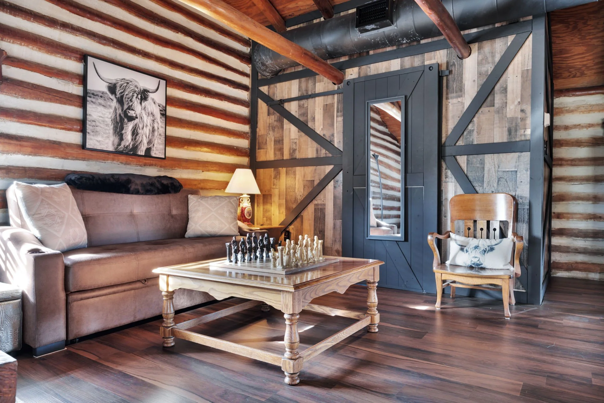 6-web-or-mls-12460 NE 216th Pl__005.jpg