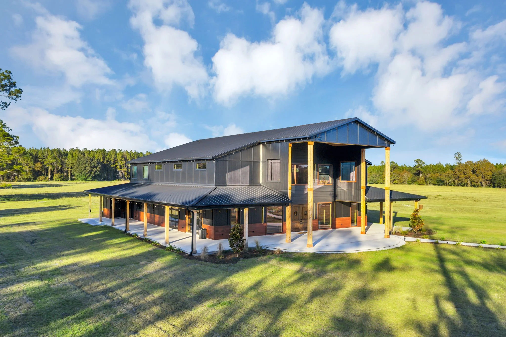 56-web-or-mls-12460 NE 216th Pl__051.jpg