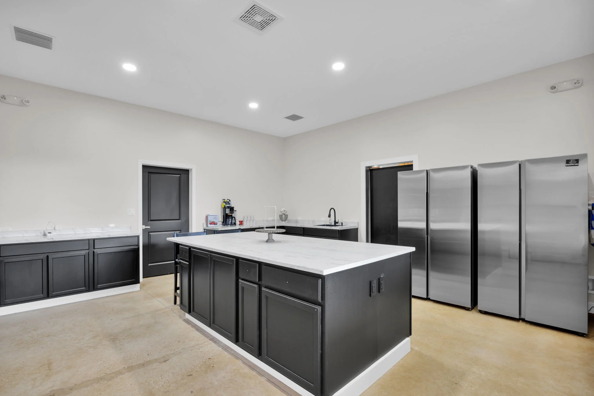 45-web-or-mls-12460 NE 216th Pl__040.jpg