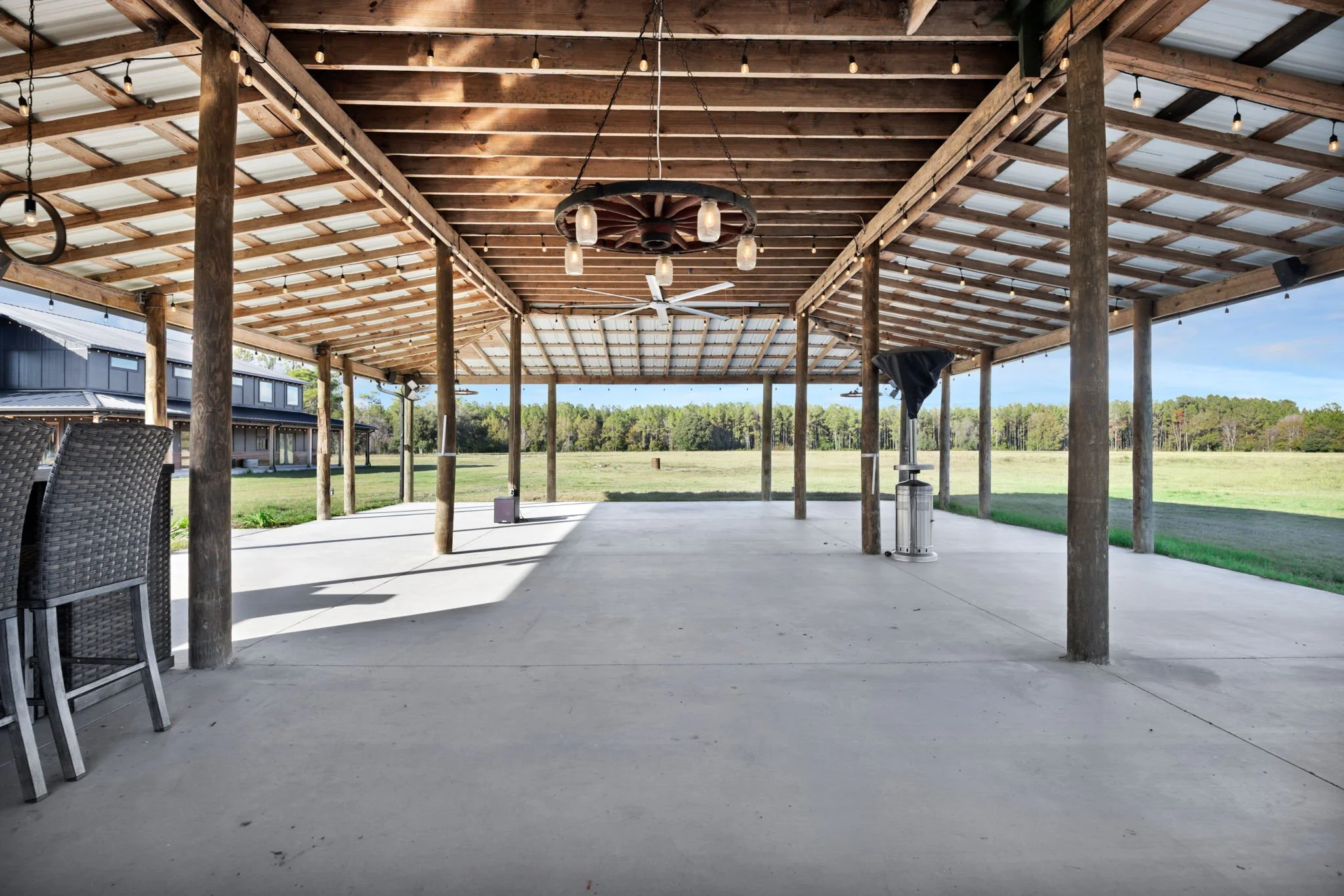 19-web-or-mls-12460 NE 216th Pl__017.jpg