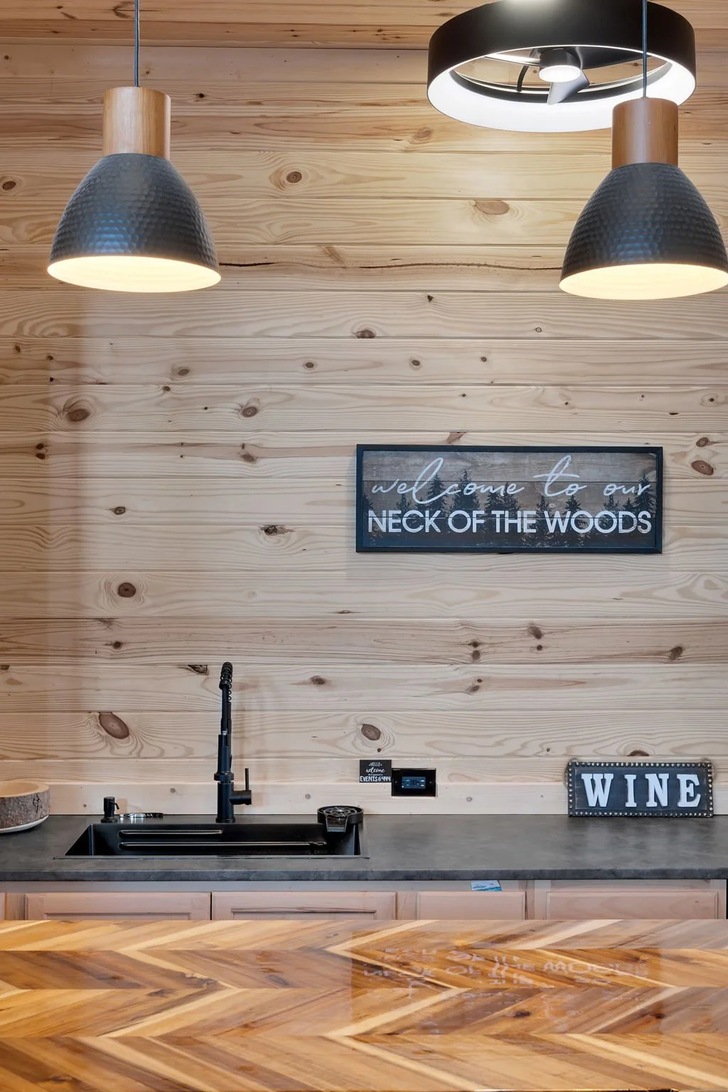 35-web-or-mls-12460 NE 216th Pl__030.jpg