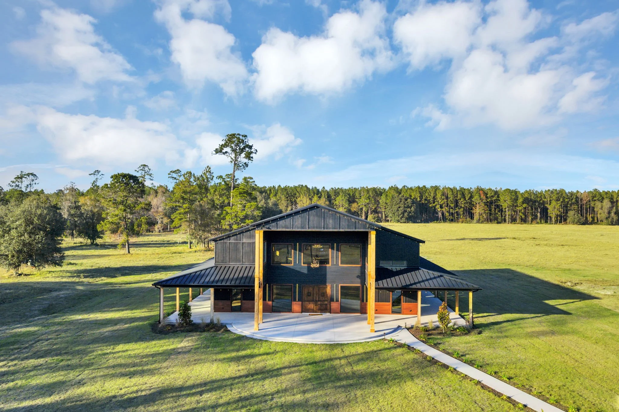 55-web-or-mls-12460 NE 216th Pl__050.jpg