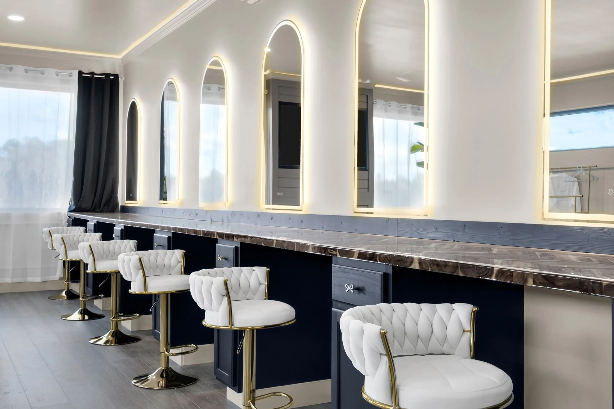 49-web-or-mls-12460 NE 216th Pl__044.jpg