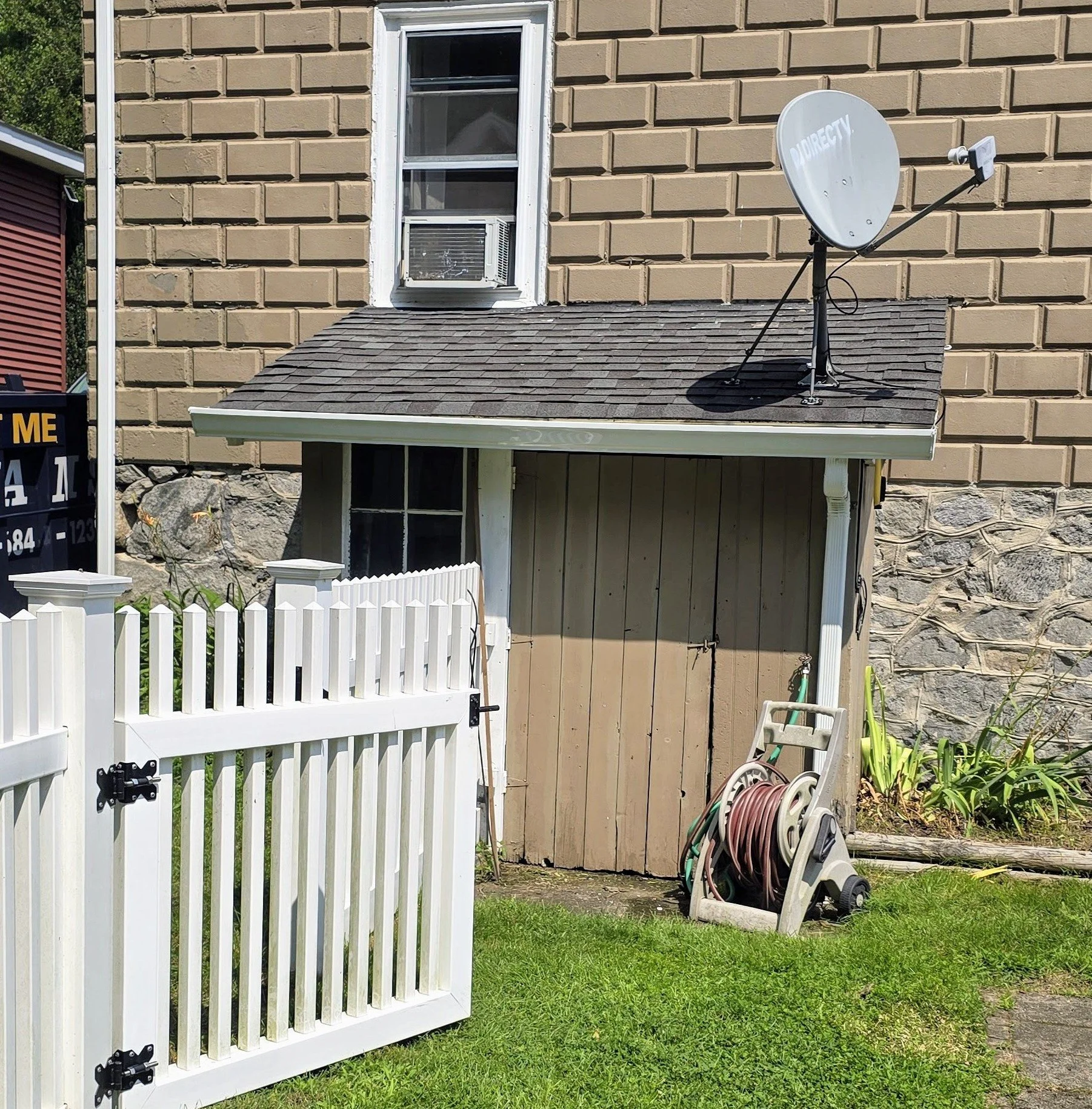 Seamless Gutter Installation in Stafford Springs, CT