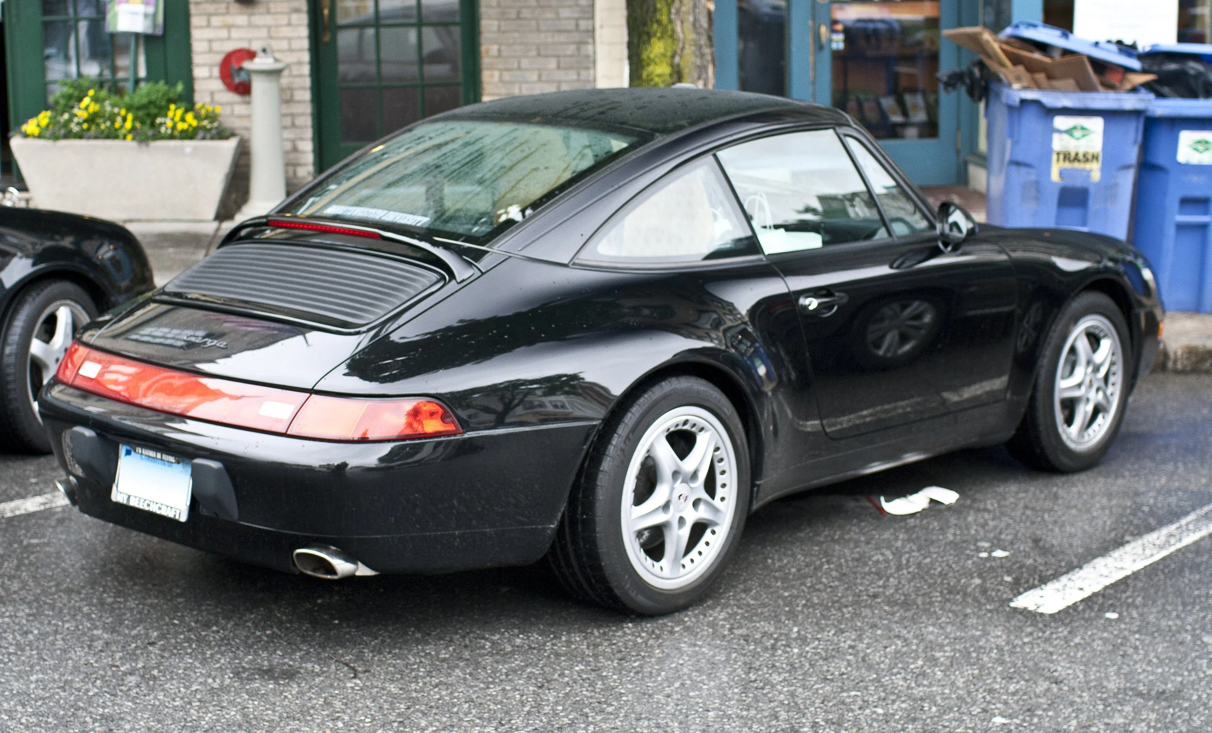 Porsche_993_Targa_black.jpg