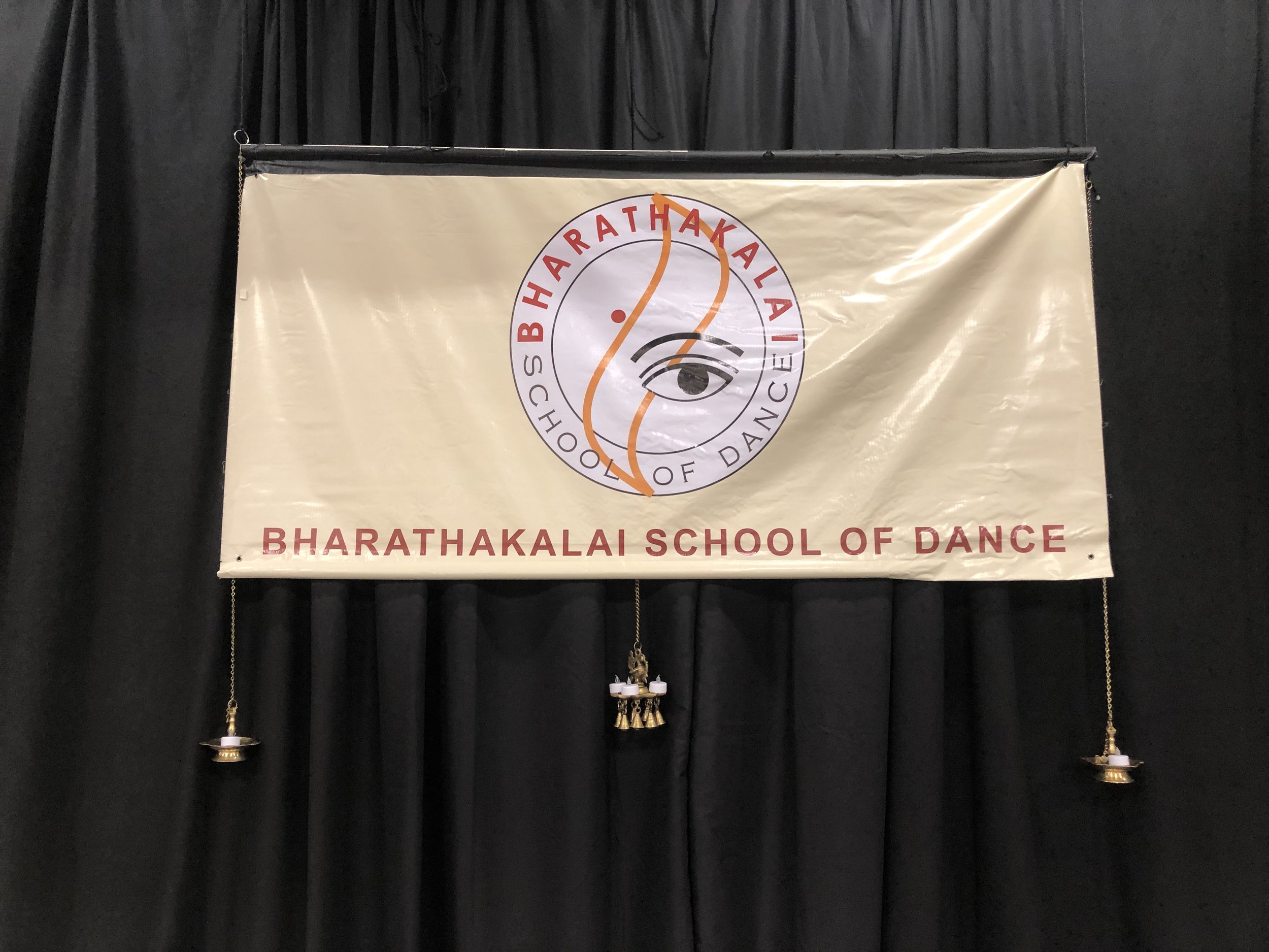 Arangetram 1:  Sri Sthuthi & Sri Shloka Venkatesh