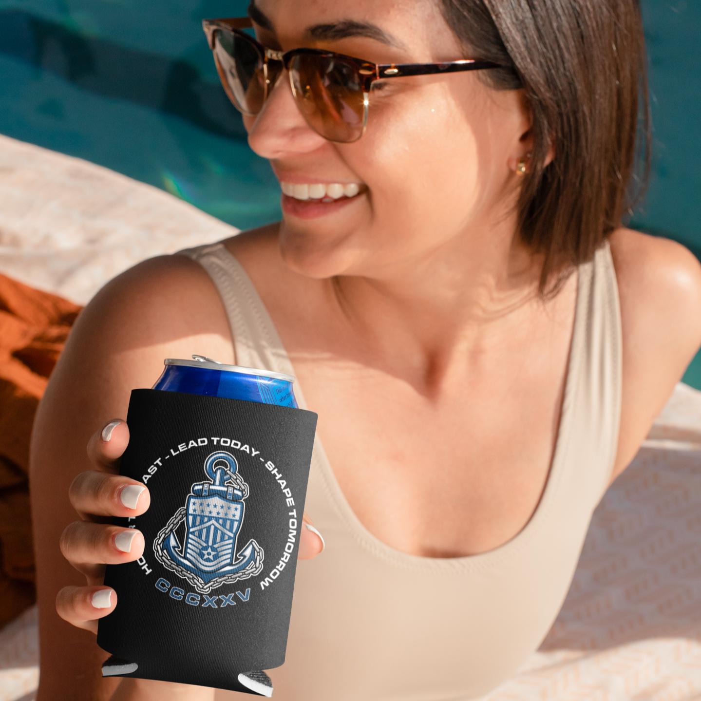 koozie-mockup-of-a-woman-at-a-spring-break-party-32671.png