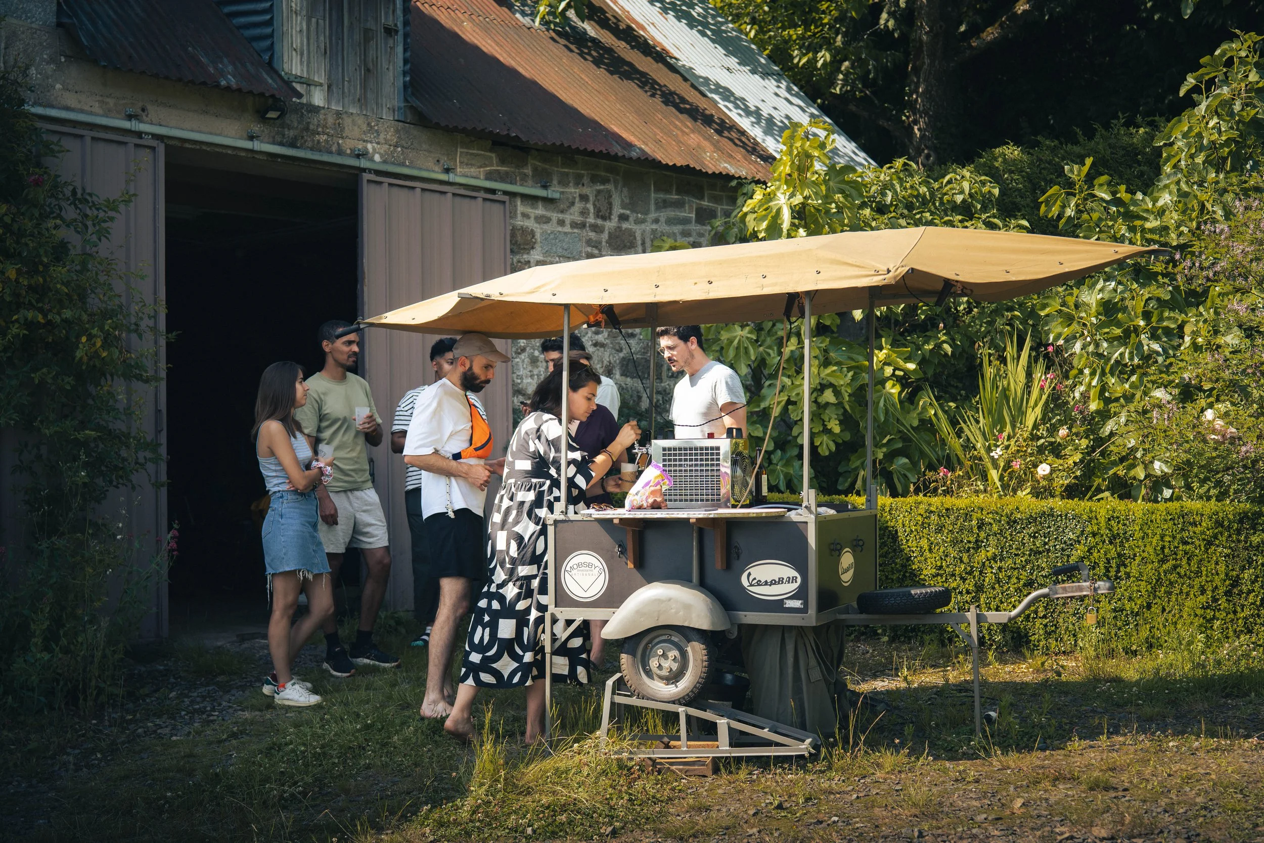 MOBSB'YS - VESP'BAR - magnan.alexandre-1.jpg