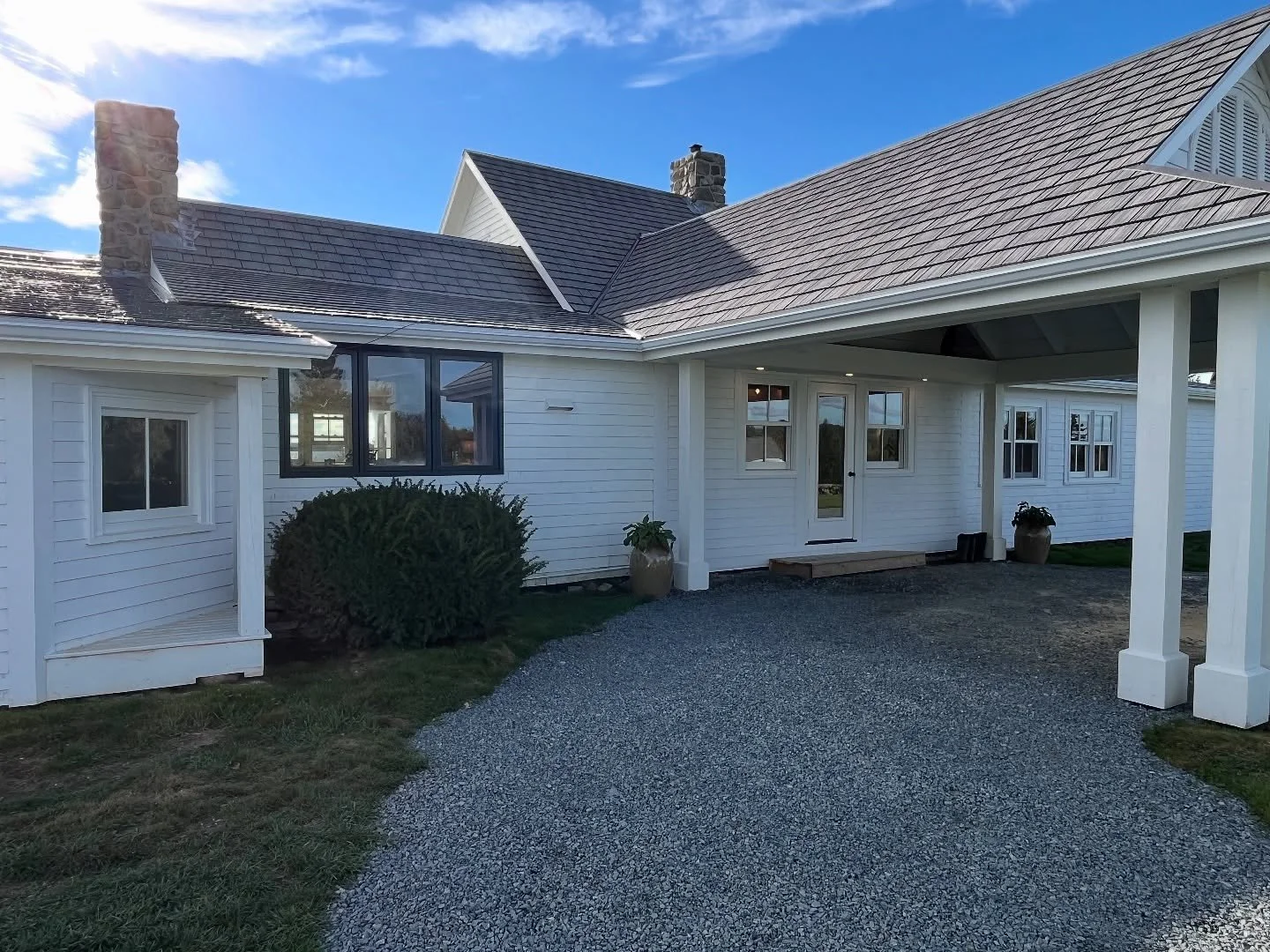 300 acres on the ocean. The interior decor of this home far exceeds the beauty of the exterior and land. What a special place!