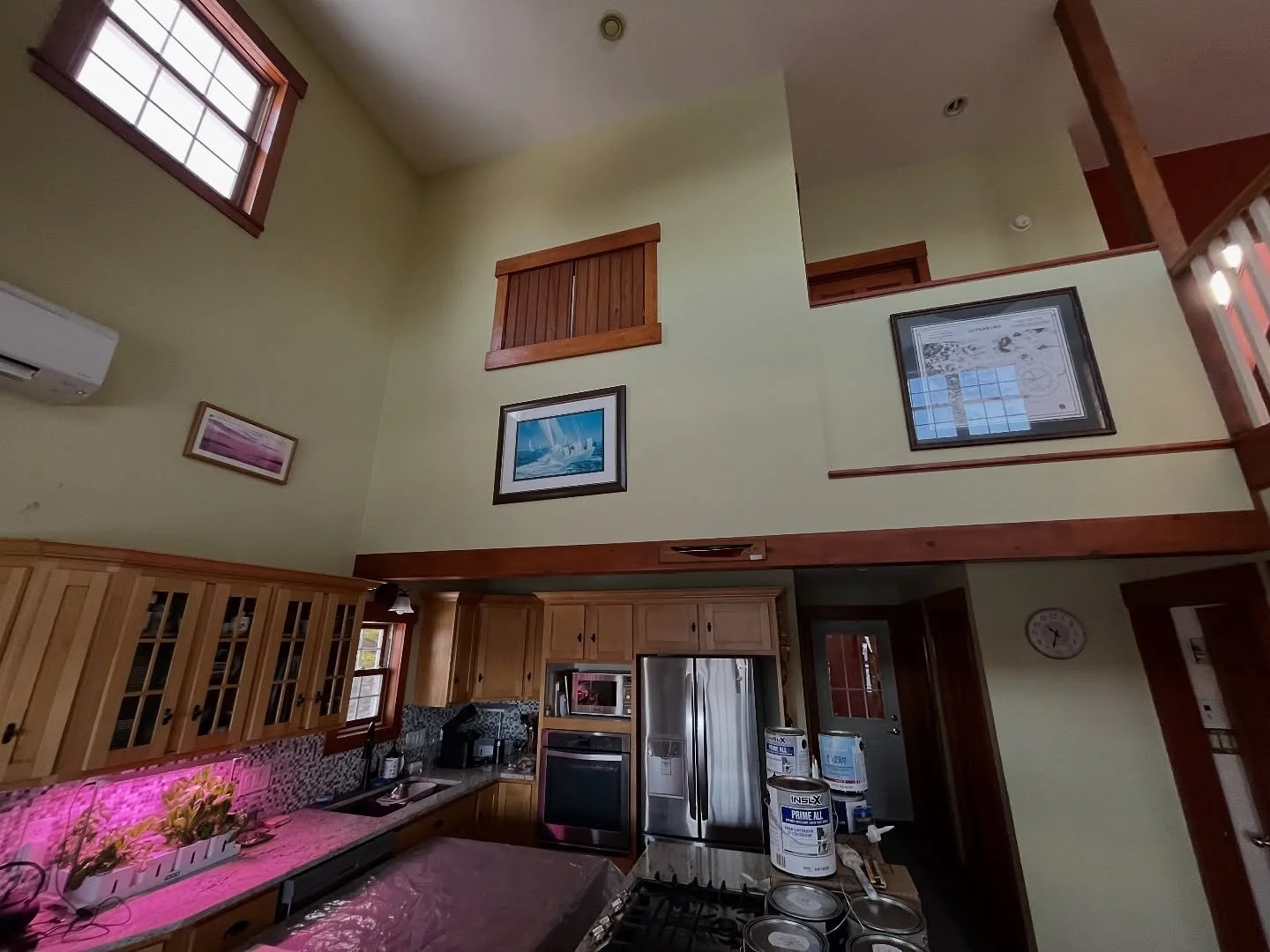 17 foot vaulted ceilings. This is the &ldquo;before&rdquo; pic. Painting ceilings and walls.