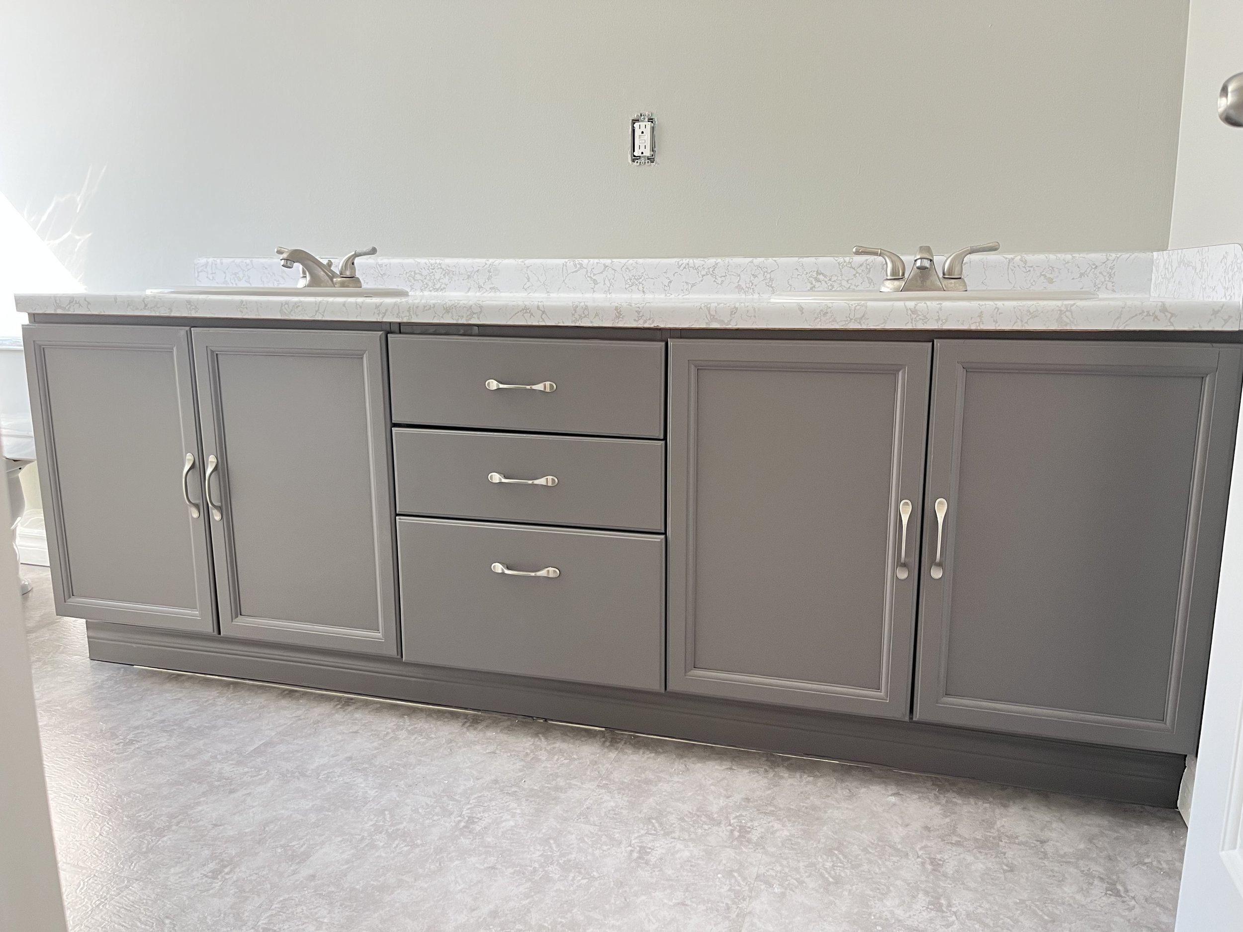 interior.painting.bridgewater.cabinet.painting.2026.07.29.jpg
